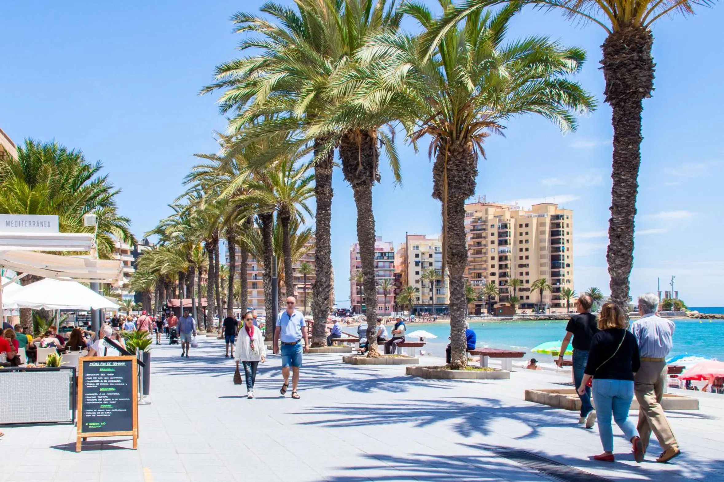 Property building in Hostal 7A