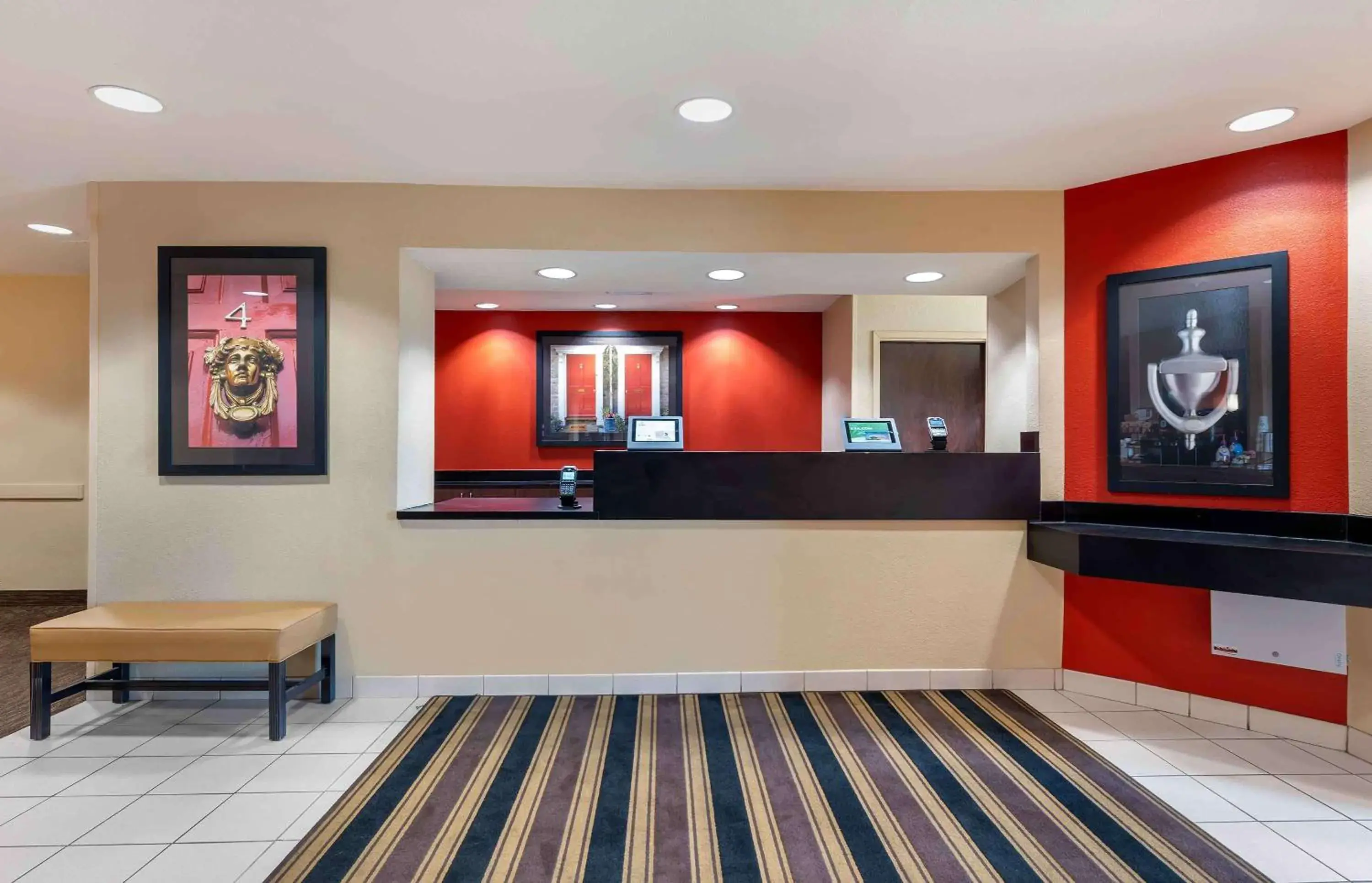Lobby or reception in Extended Stay America Select Suites - St Louis - O' Fallon, IL Lobby or reception in Extended Stay America Select Suites - St Louis - O' Fallon, IL