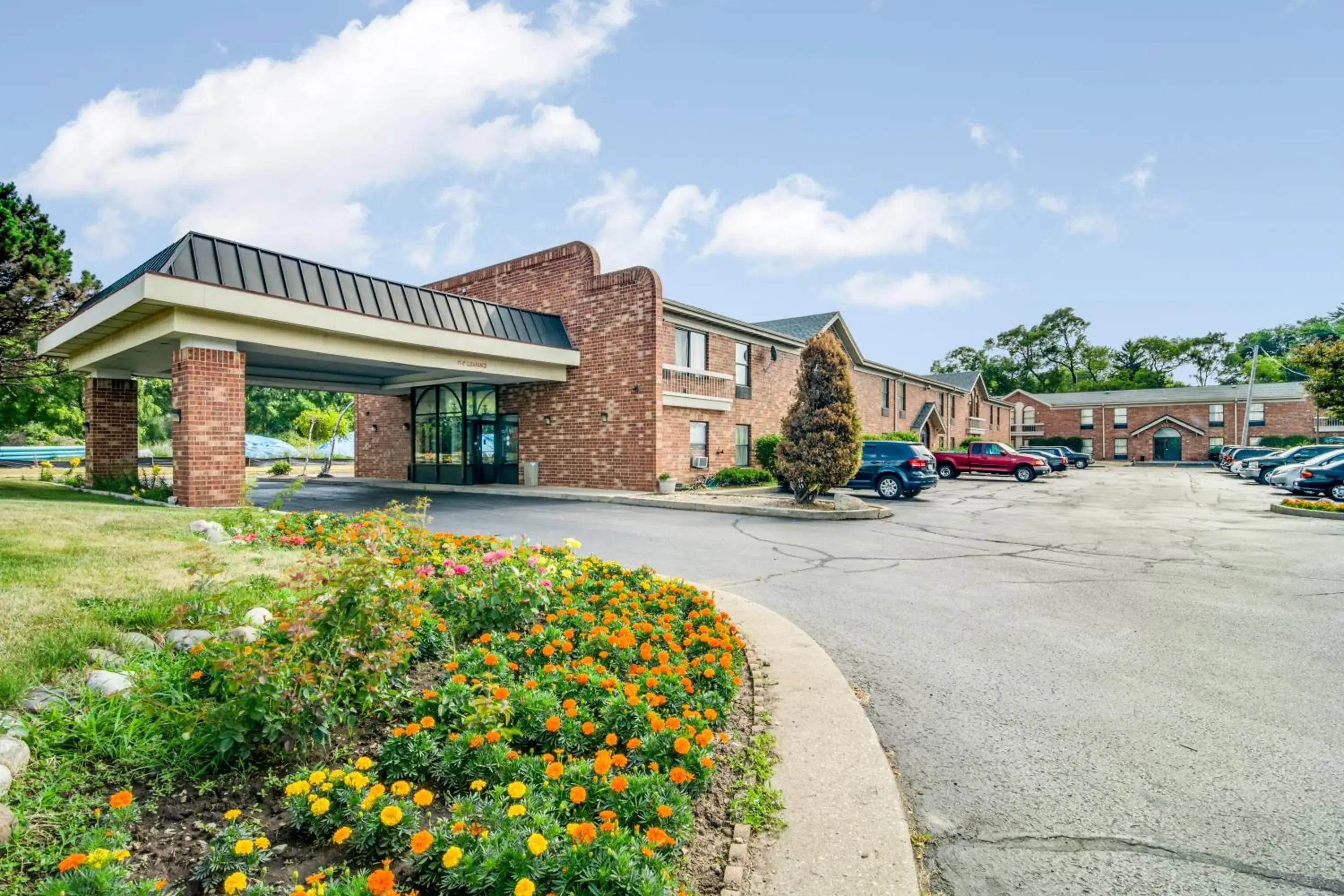 Facade/entrance in Motel 6-Waukegan, IL Facade/entrance in Motel 6-Waukegan, IL