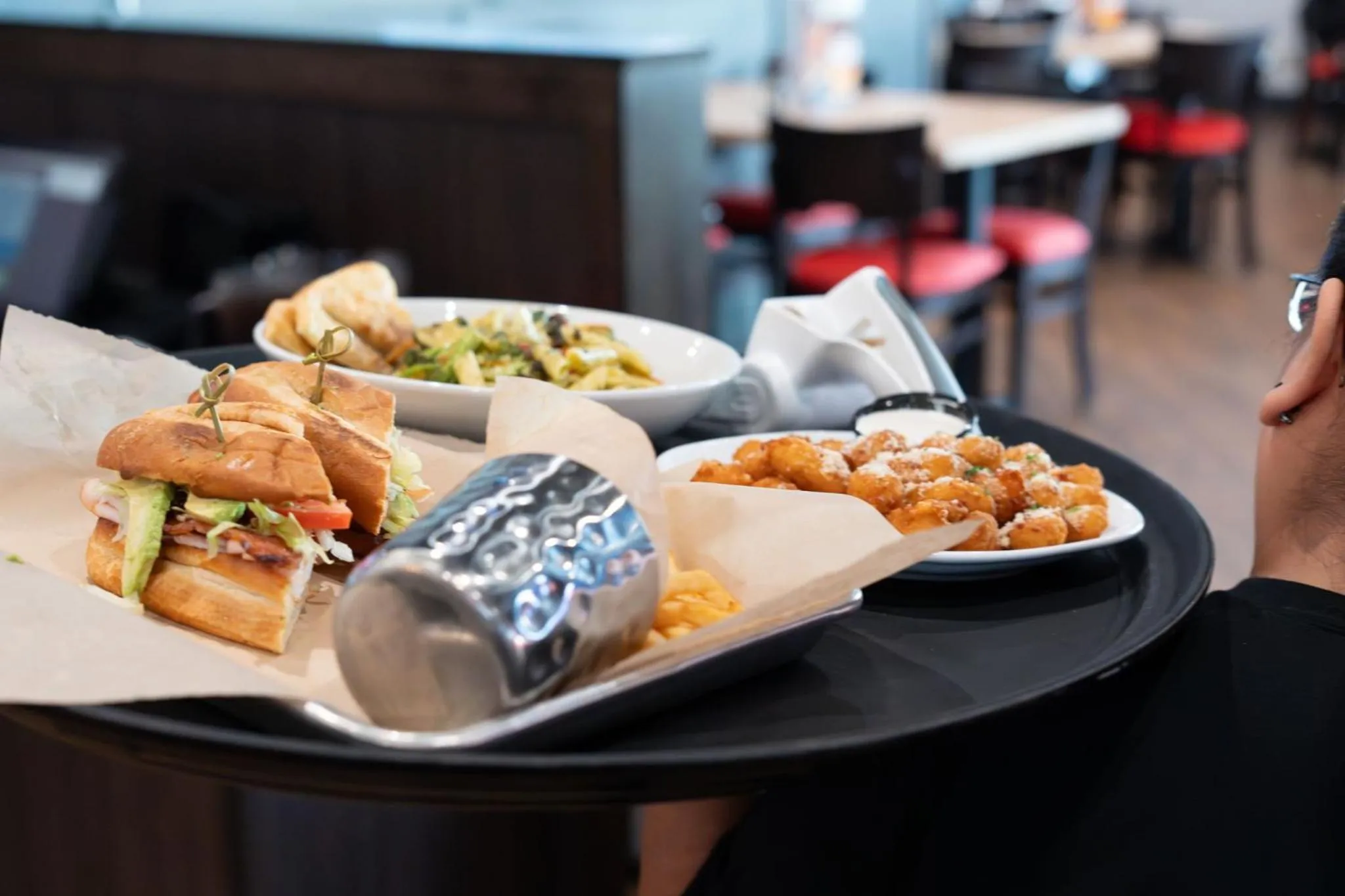 Meals in Ramada by Wyndham Sioux Falls Airport - Waterpark Resort & Event Center