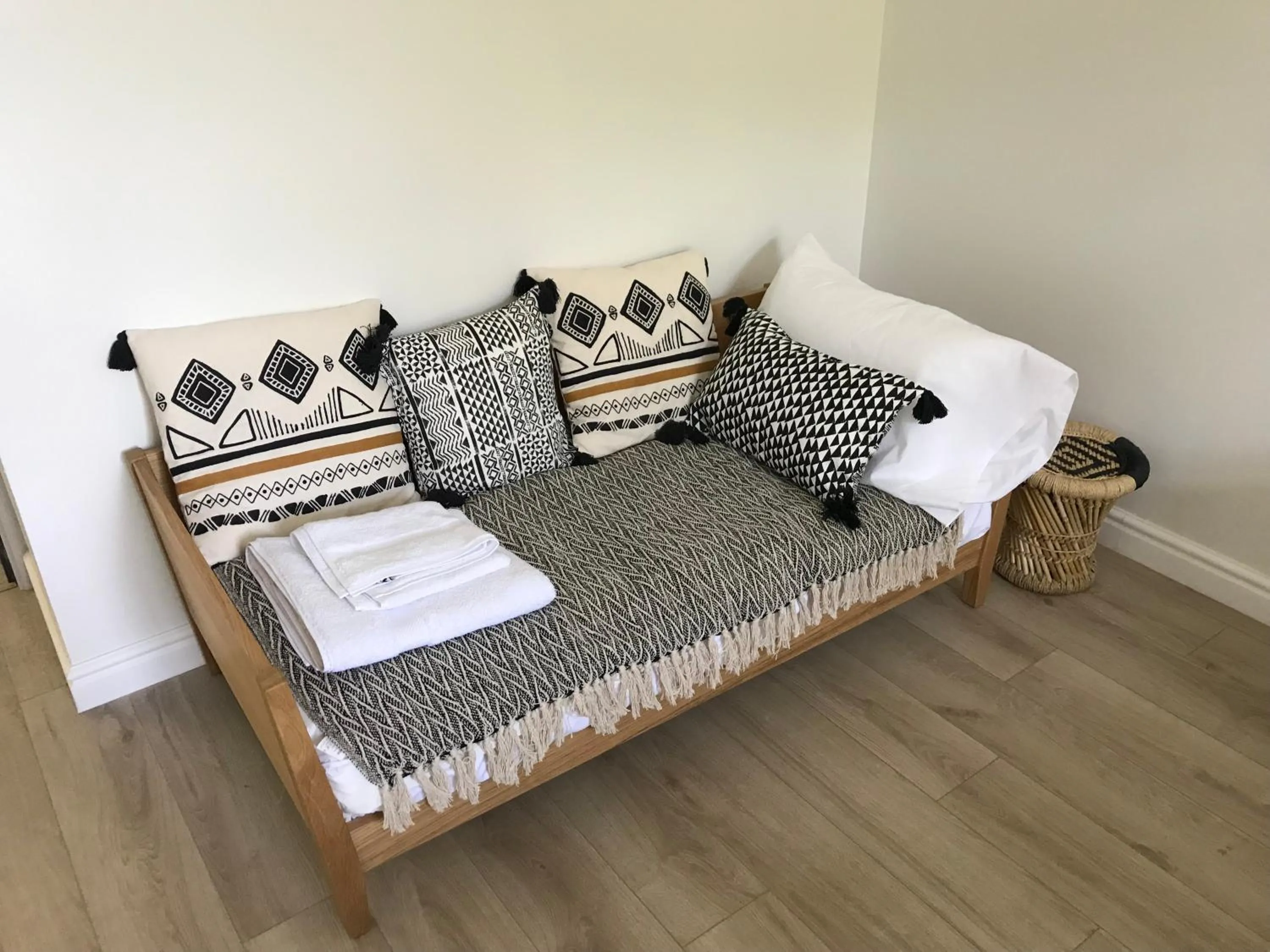 Photo of the whole room, Bed in Domaine de Selhac
