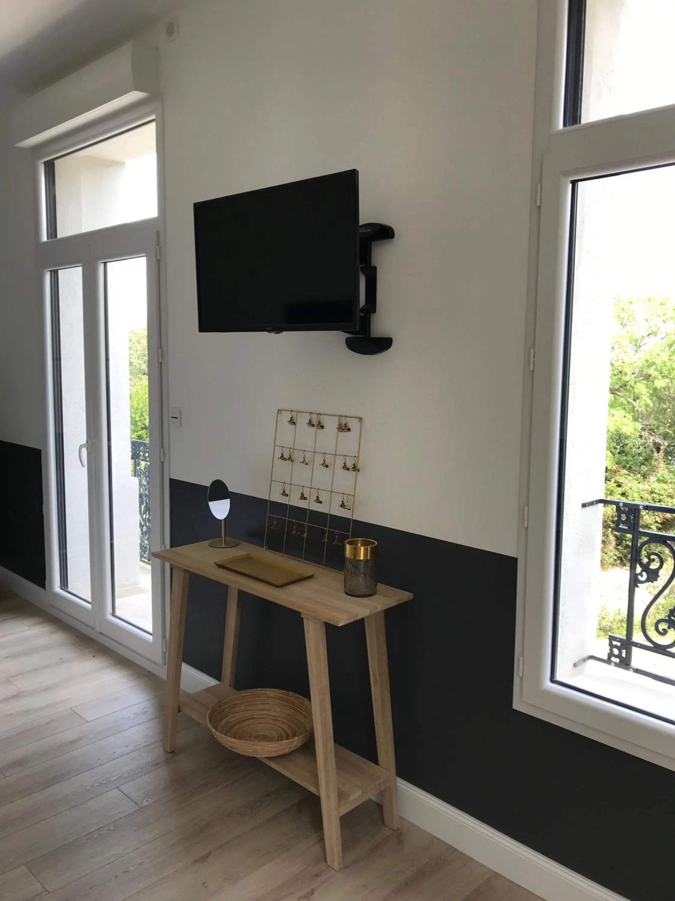 TV and multimedia in Domaine de Selhac
