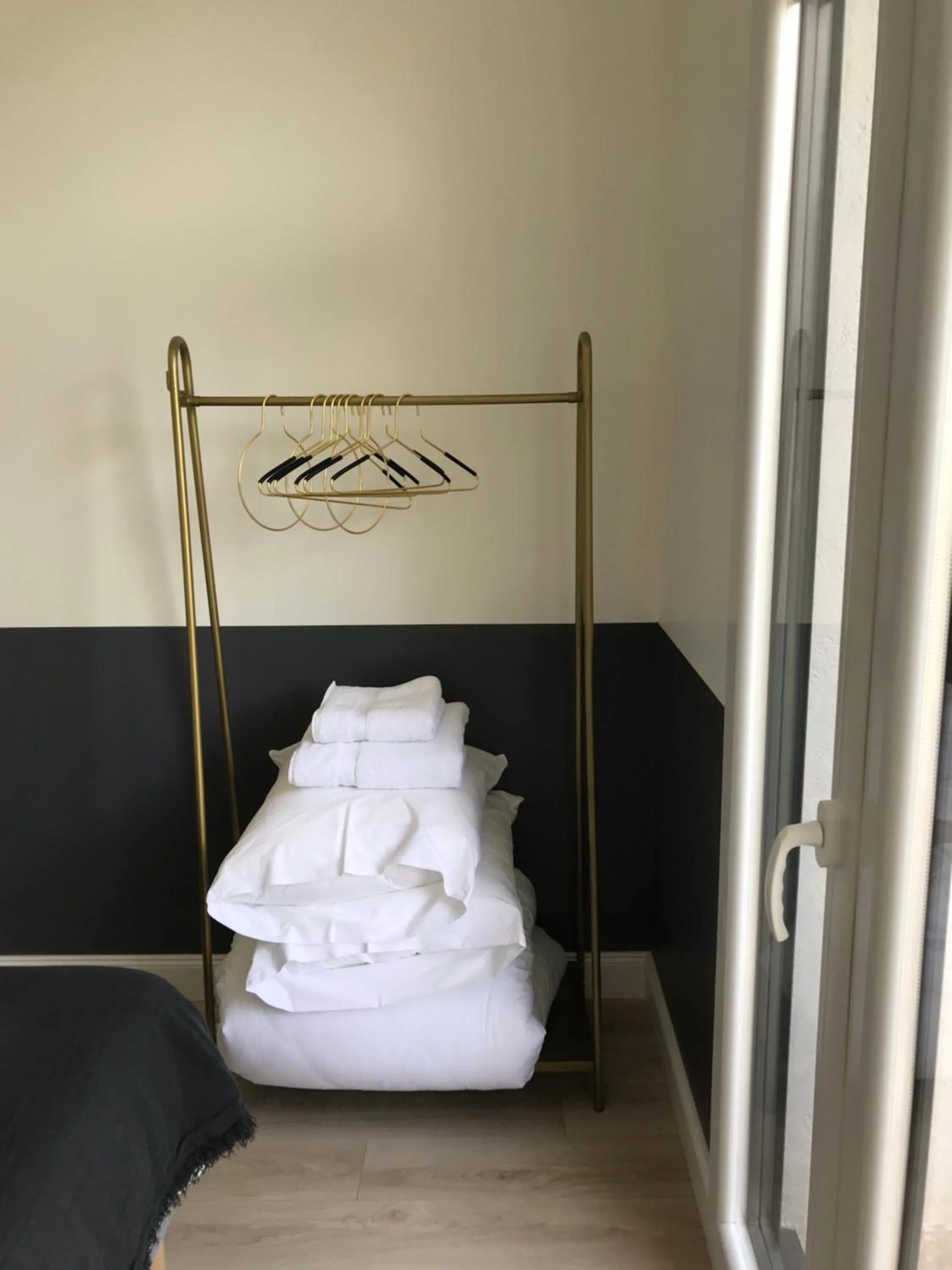 towels, Bed in Domaine de Selhac