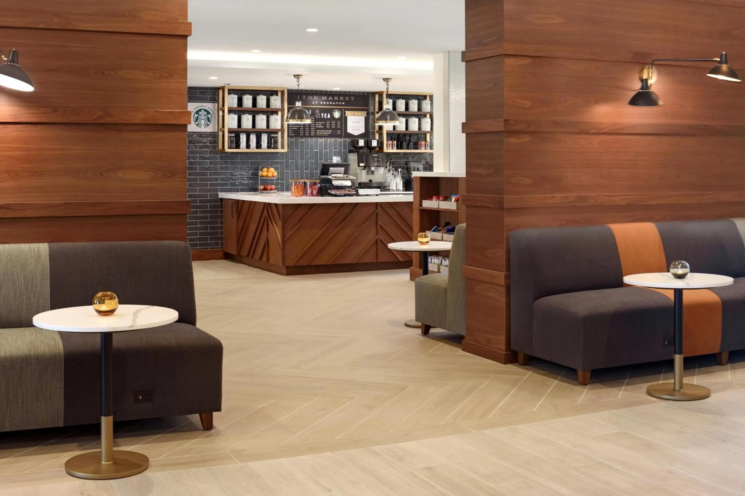 Restaurant/places to eat in Sheraton Madison Hotel