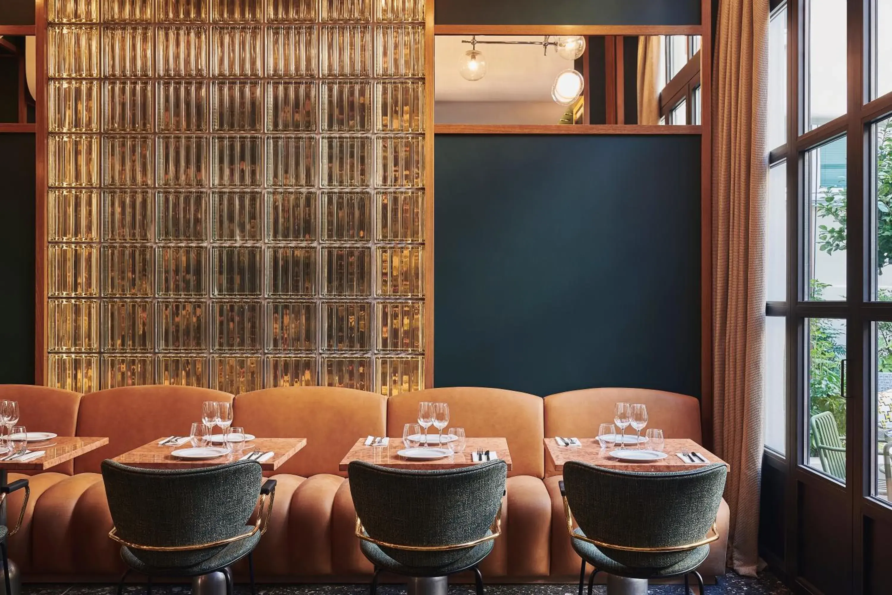 Restaurant/places to eat in Hôtel Le Ballu Restaurant/places to eat in Hôtel Le Ballu