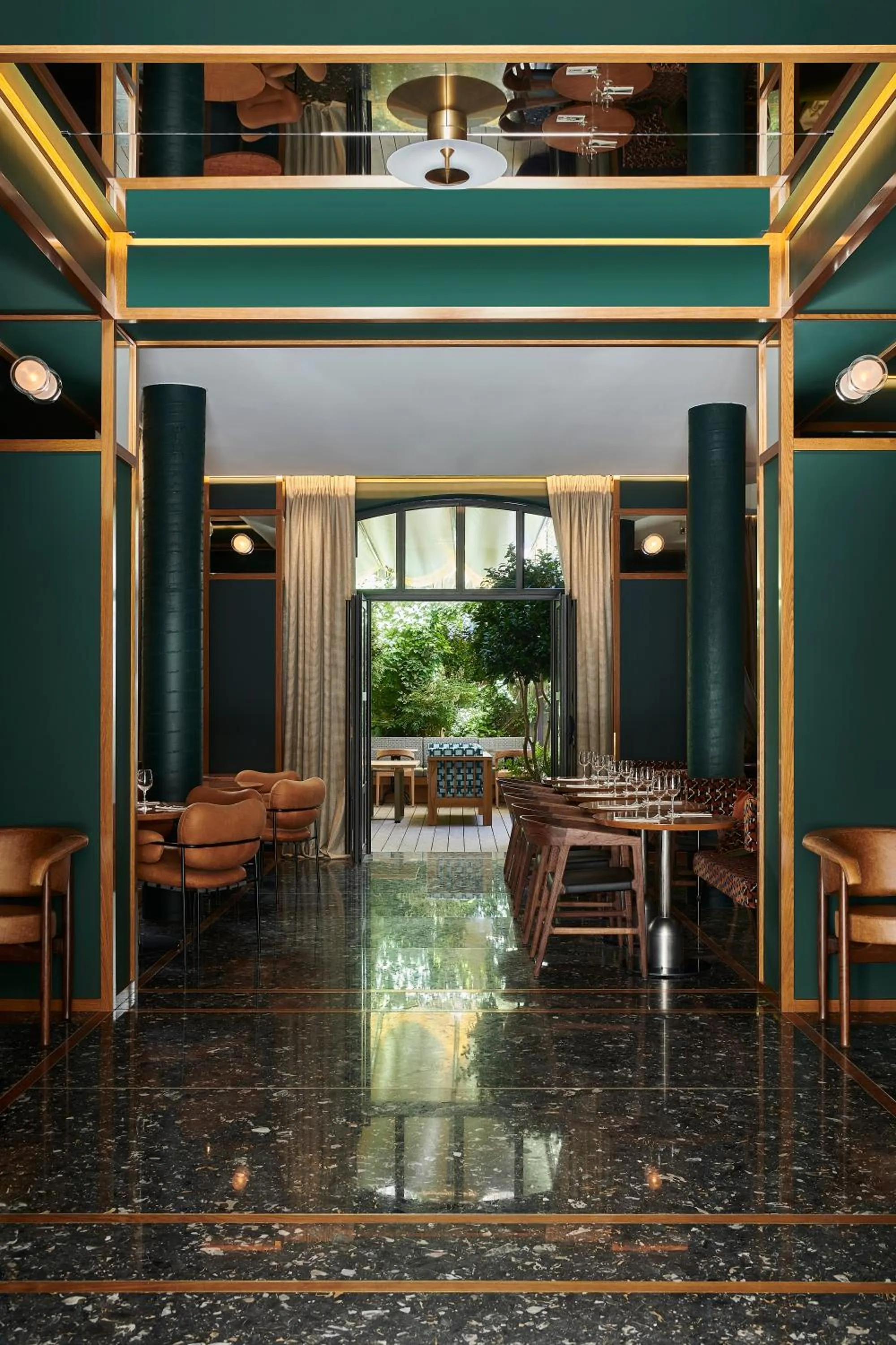 Restaurant/places to eat in Hôtel Le Ballu