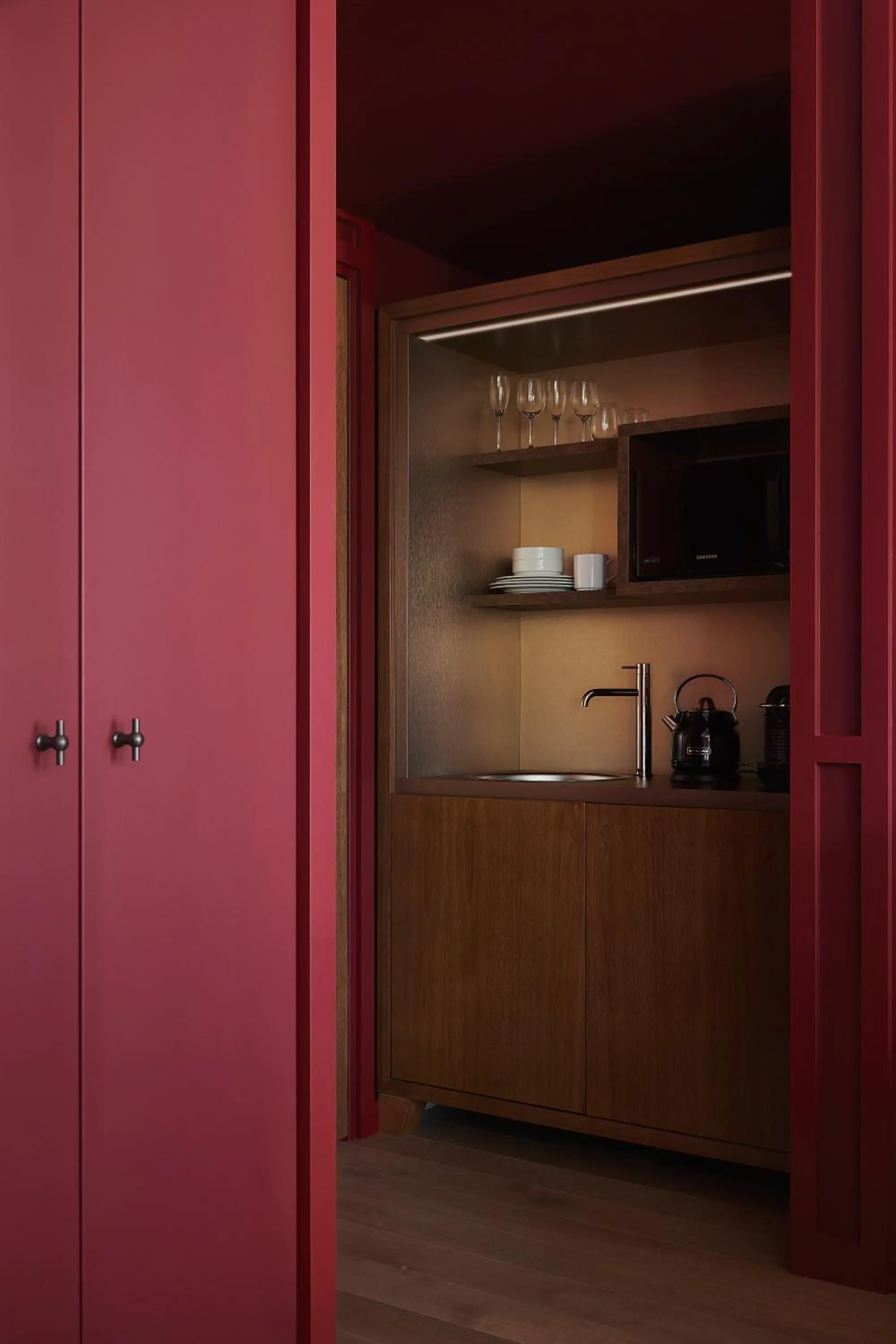 Kitchen or kitchenette in Hôtel Le Ballu