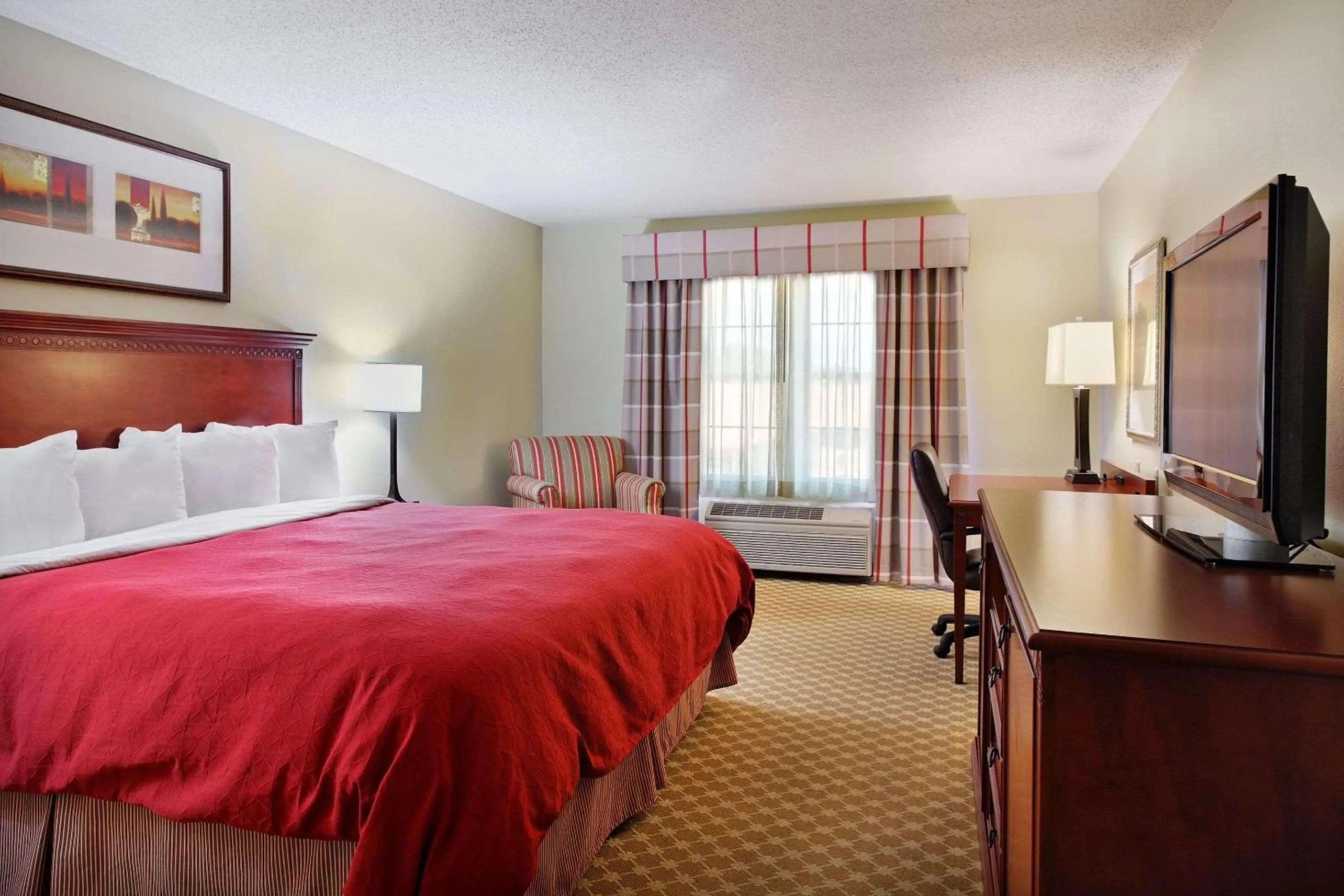 Bedroom in Country Inn & Suites by Radisson, Rock Falls, IL