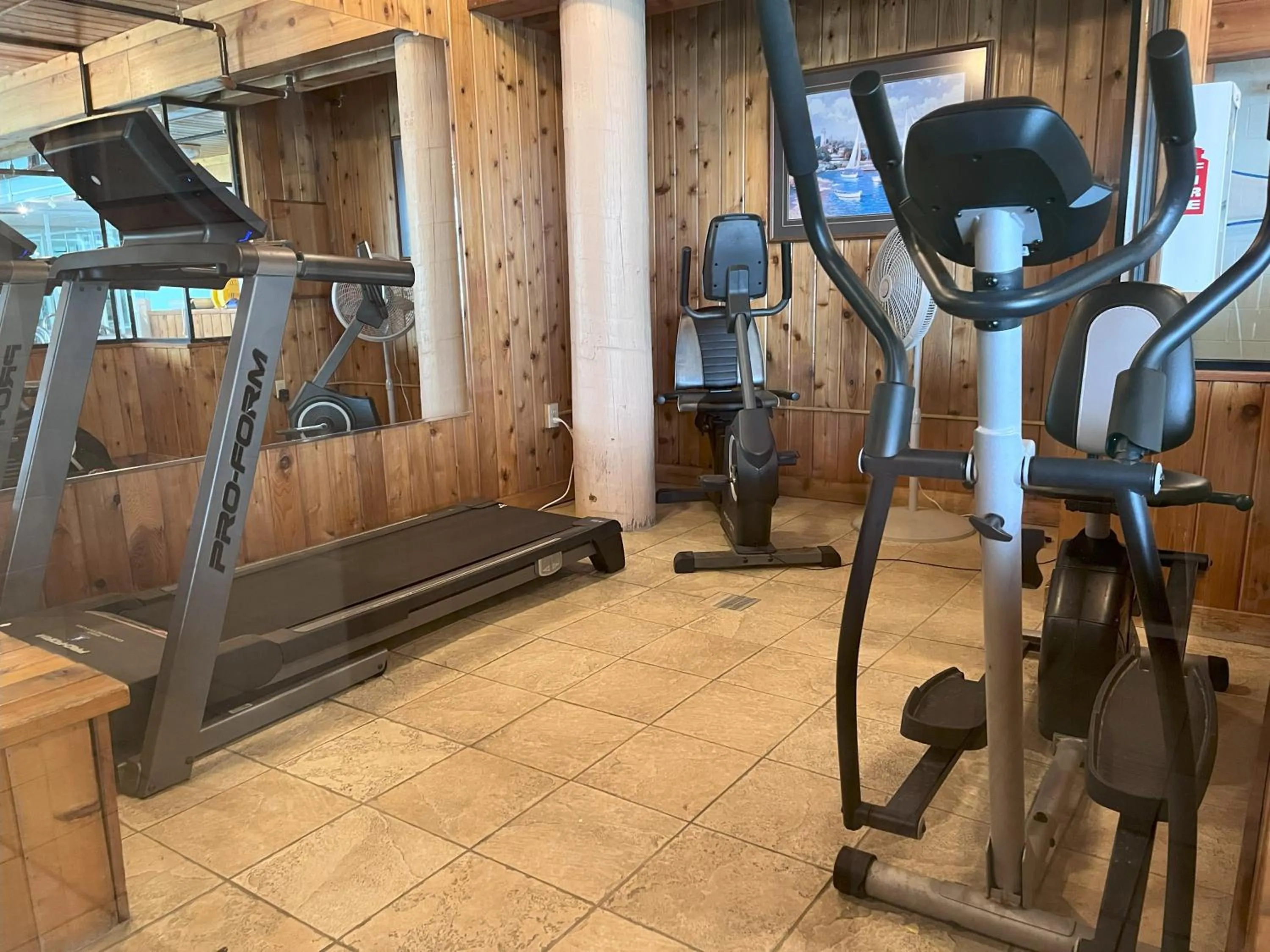 Fitness centre/facilities in Pinestead Reef Resort