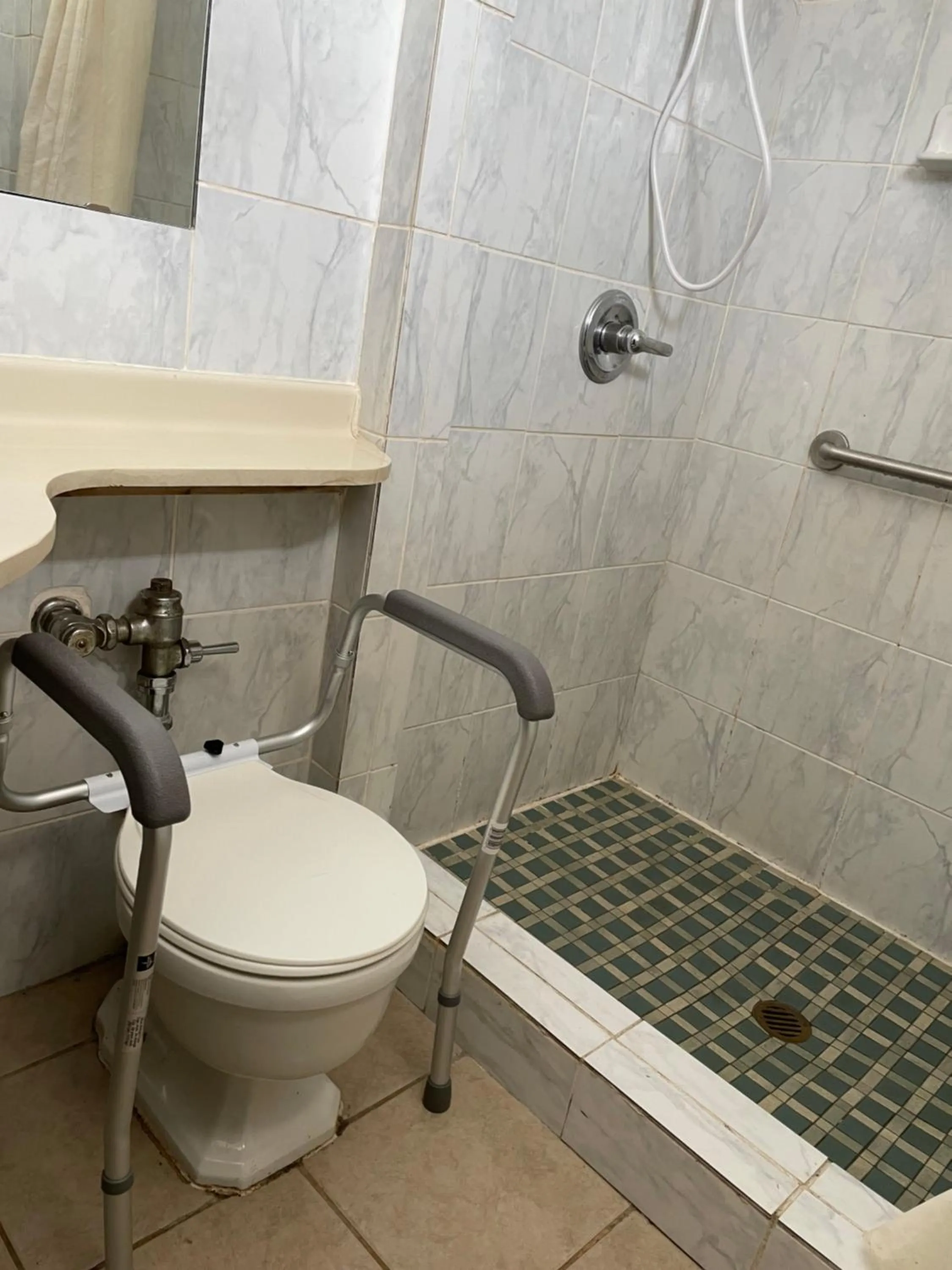 American Motor Inn - Rock Island