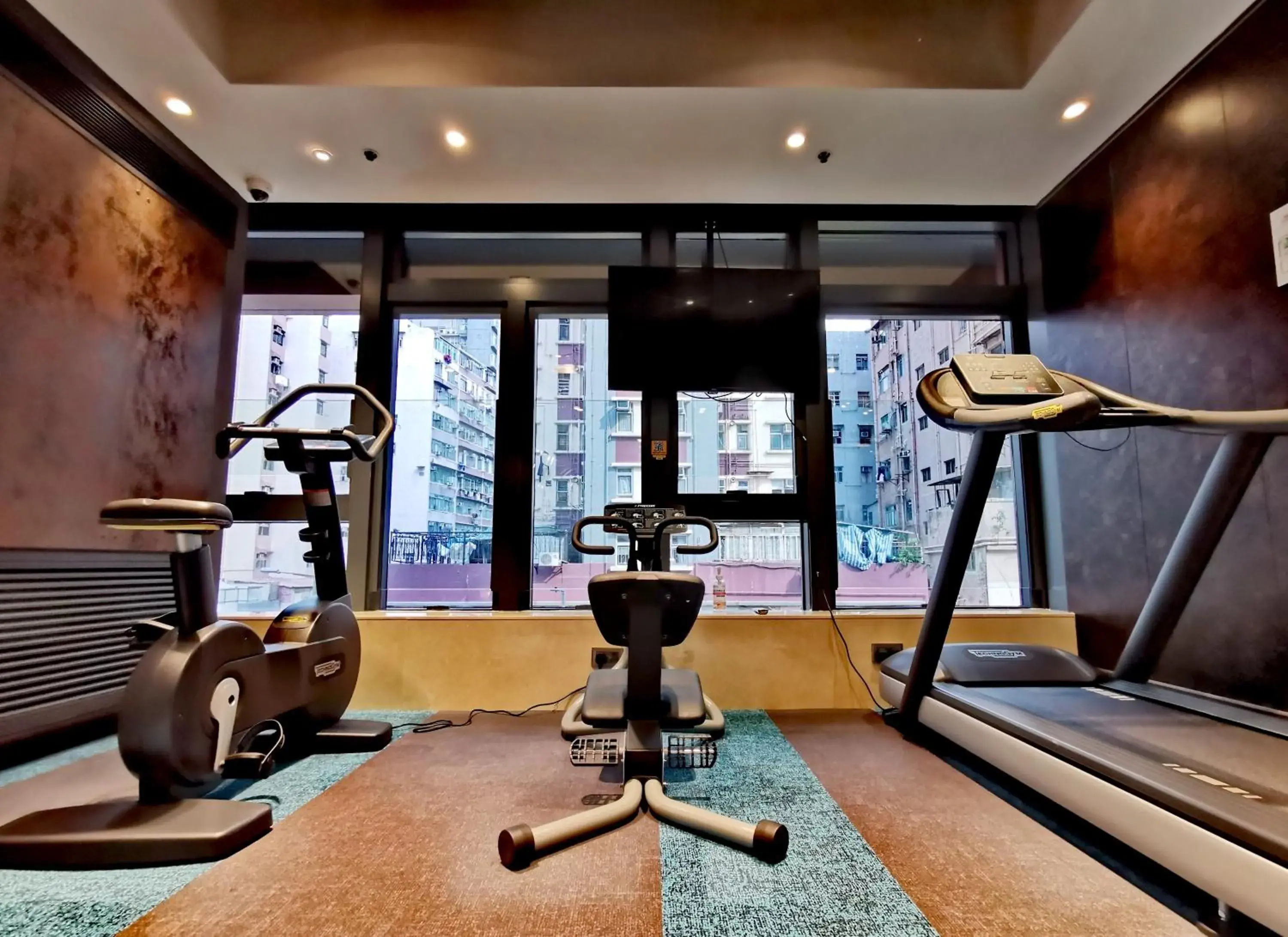 Fitness centre/facilities, Fitness Center/Facilities in E Hotel Fitness centre/facilities, Fitness Center/Facilities in E Hotel