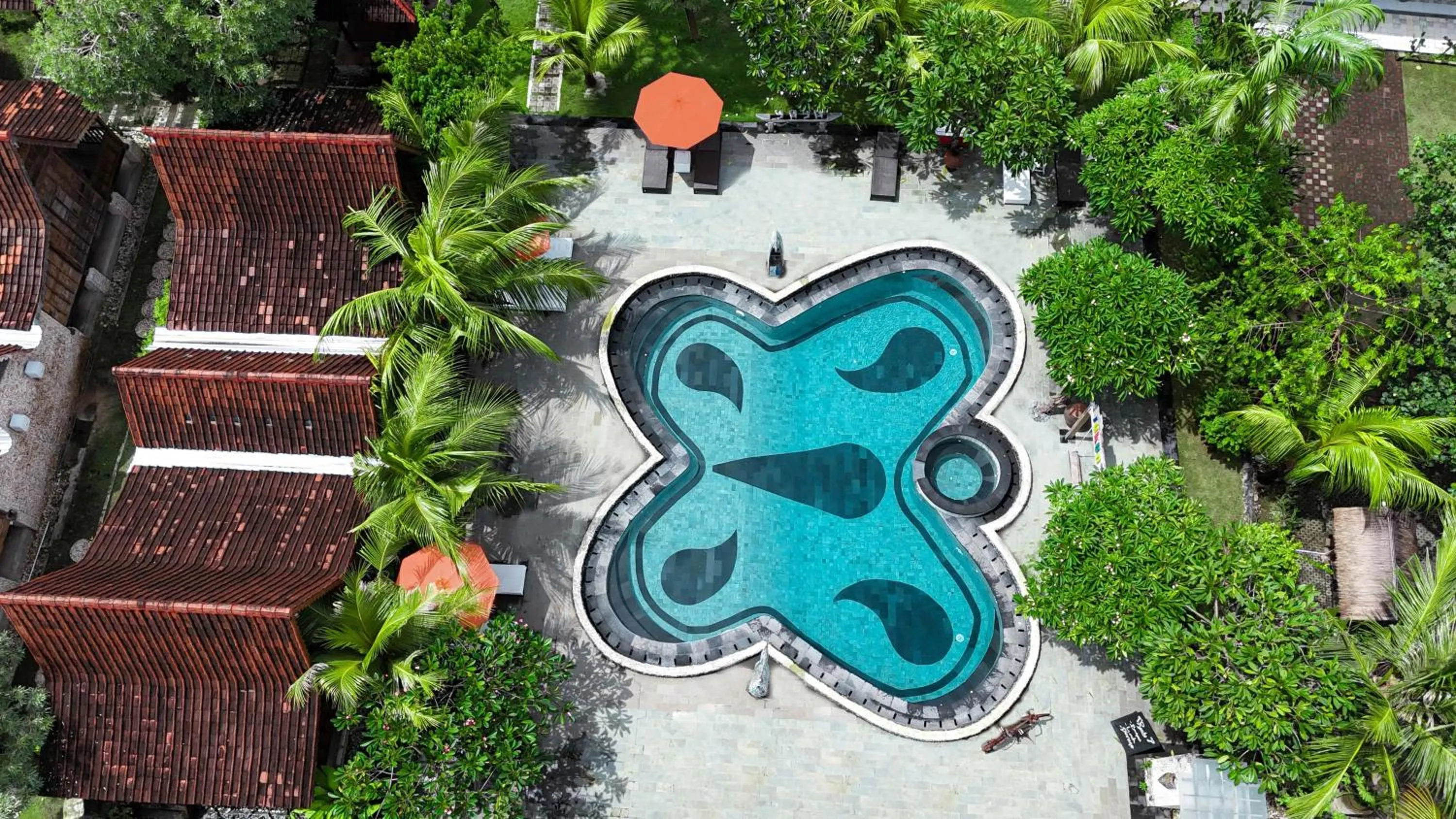 Property building in Jukung Cottage