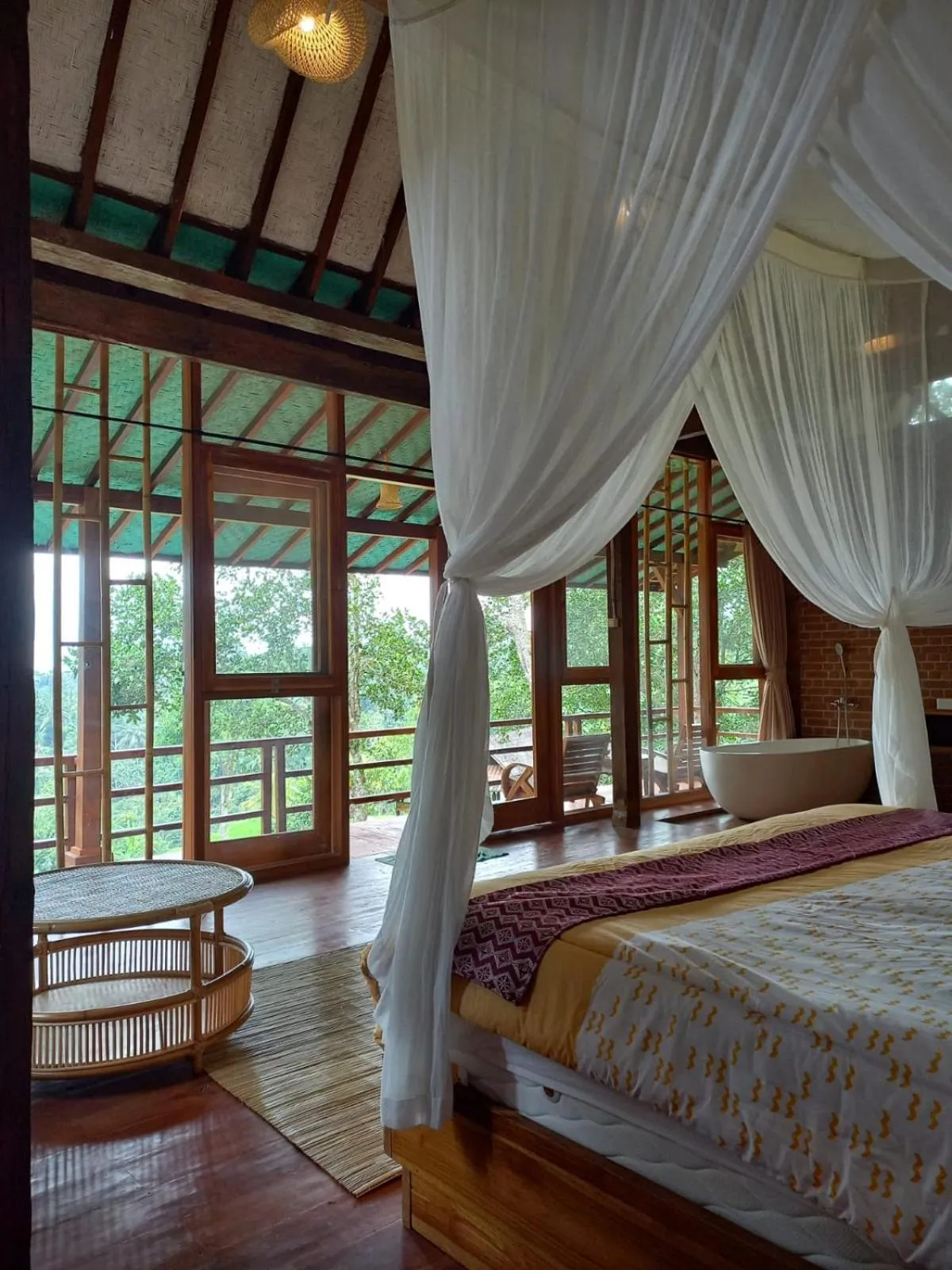 Photo of the whole room, Bed in Sang Tirta Resort