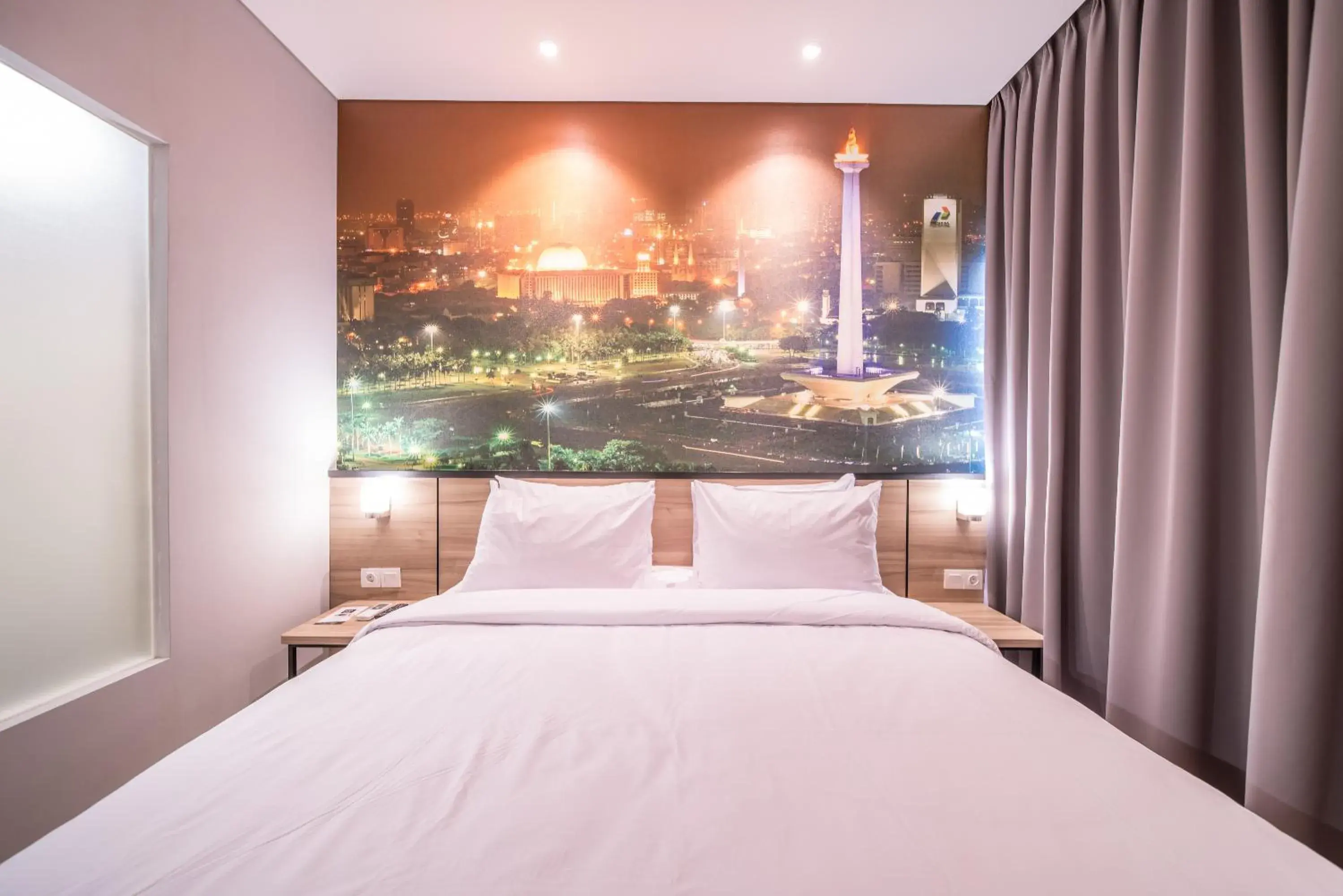 Bed in All Nite & Day Kebon Jeruk Bed in All Nite & Day Kebon Jeruk