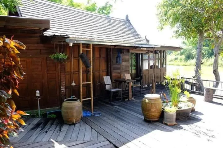 Rustic​ Charm​ Suphan​