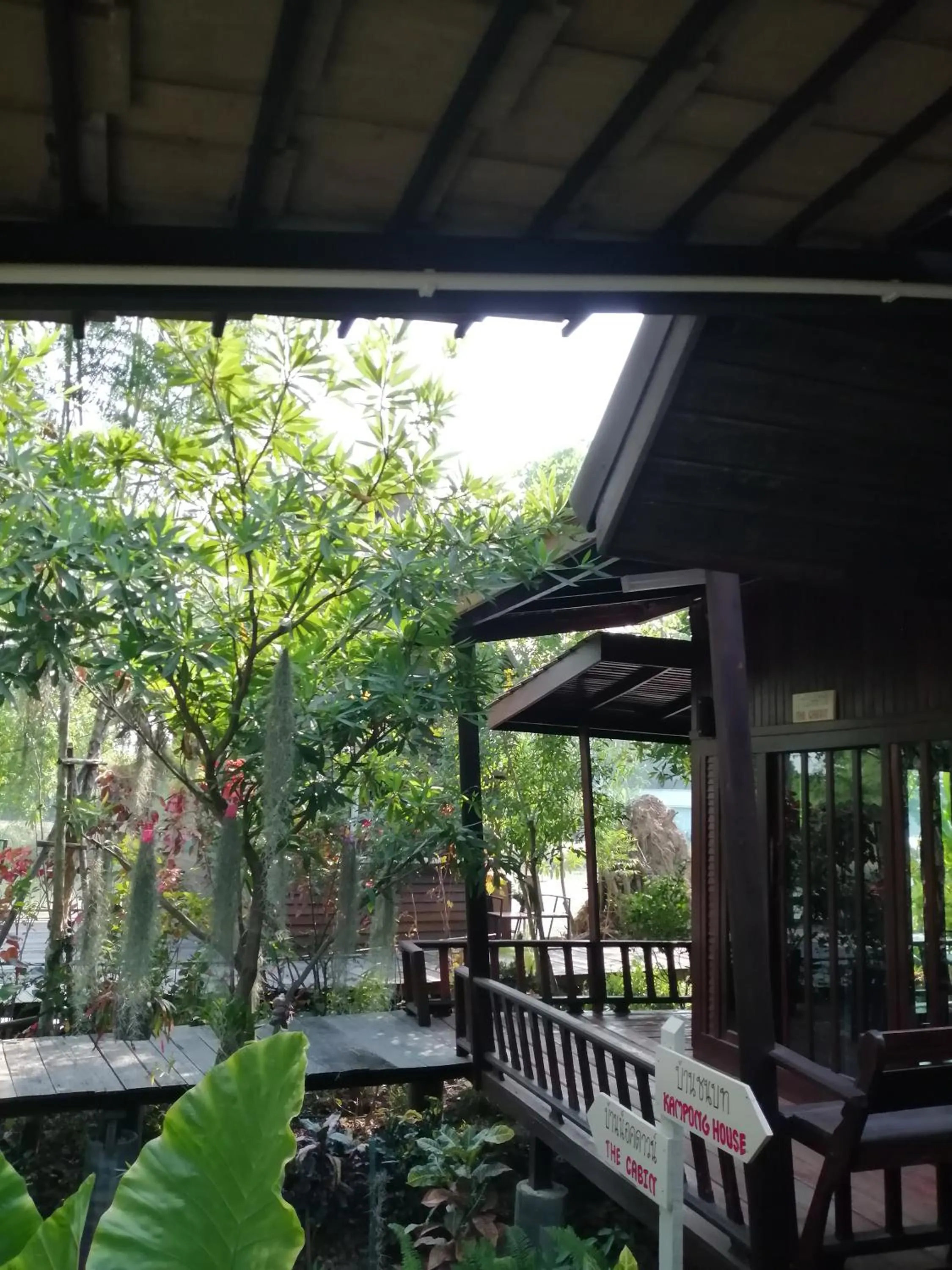 Rustic​ Charm​ Suphan​