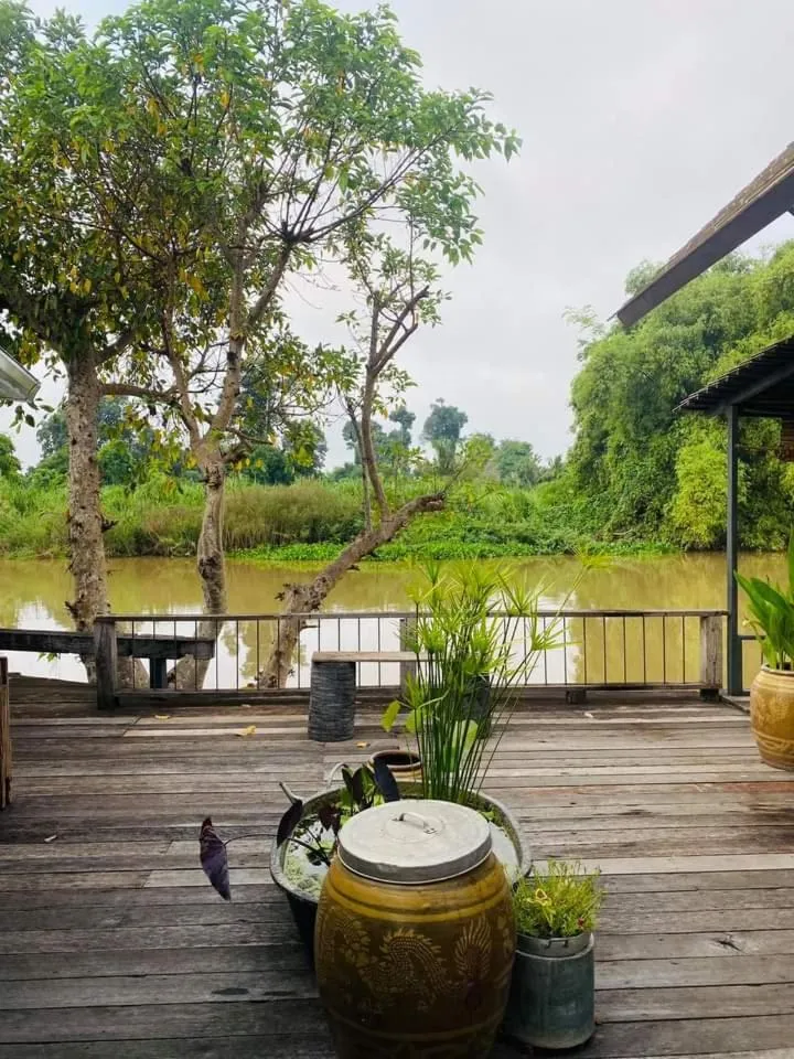 Rustic​ Charm​ Suphan​