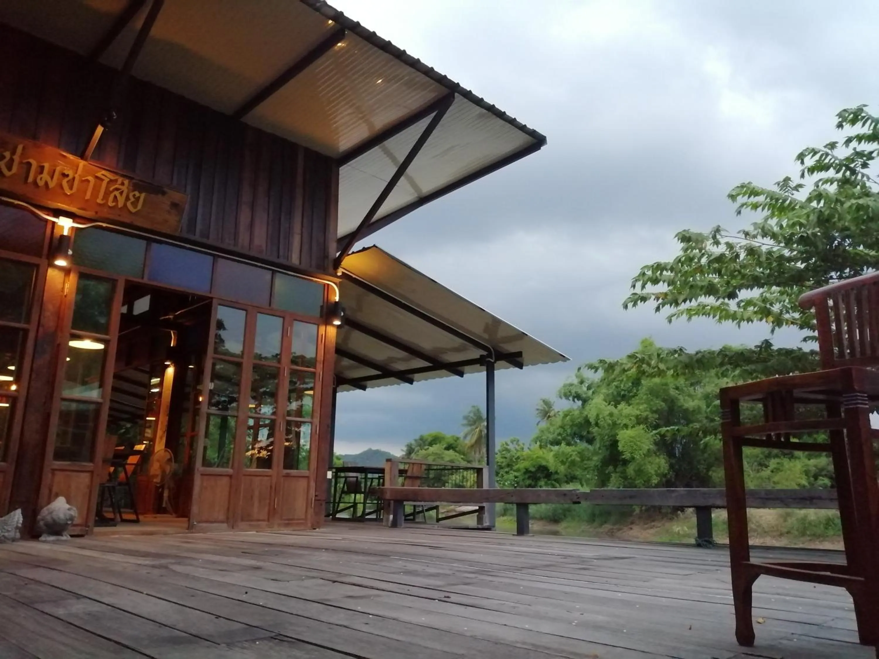 Restaurant/places to eat in Rustic​ Charm​ Suphan​