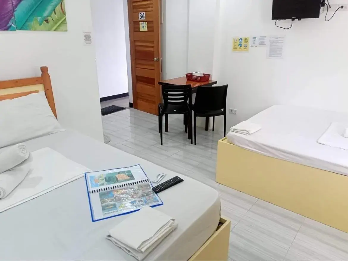 Bed in Cool Stay Inn Bed in Cool Stay Inn