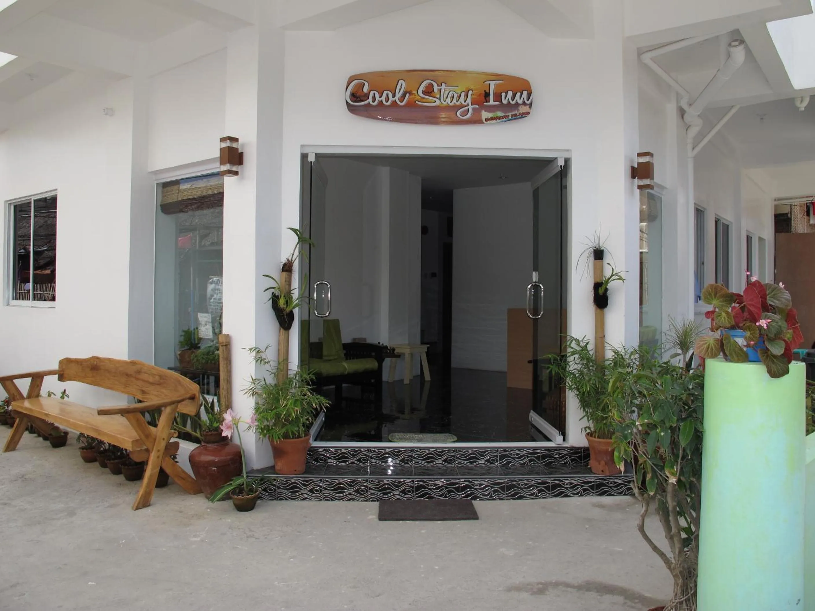 Facade/entrance in Cool Stay Inn