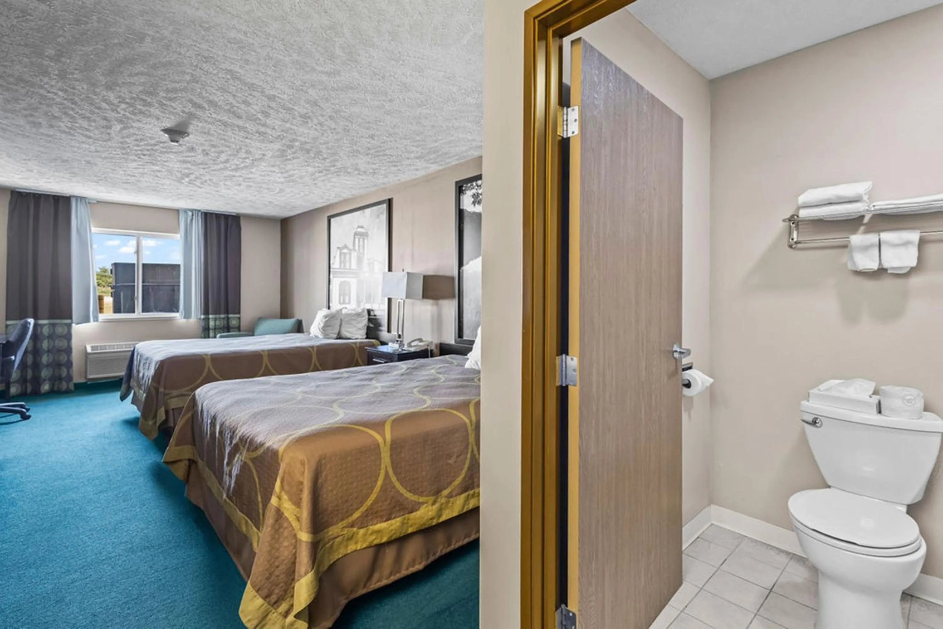 Bedroom, Bed in Burgundy Inn & Suites By OYO El Paso