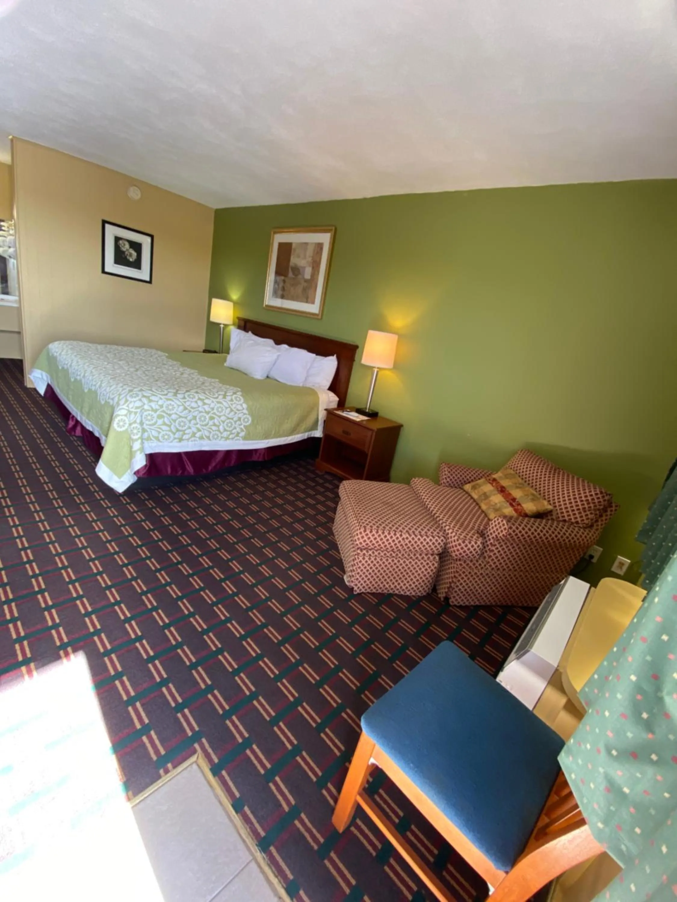 Bed in Innkeeper Motel Hamel