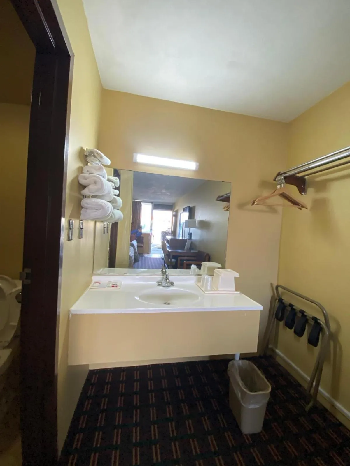 Innkeeper Motel Hamel