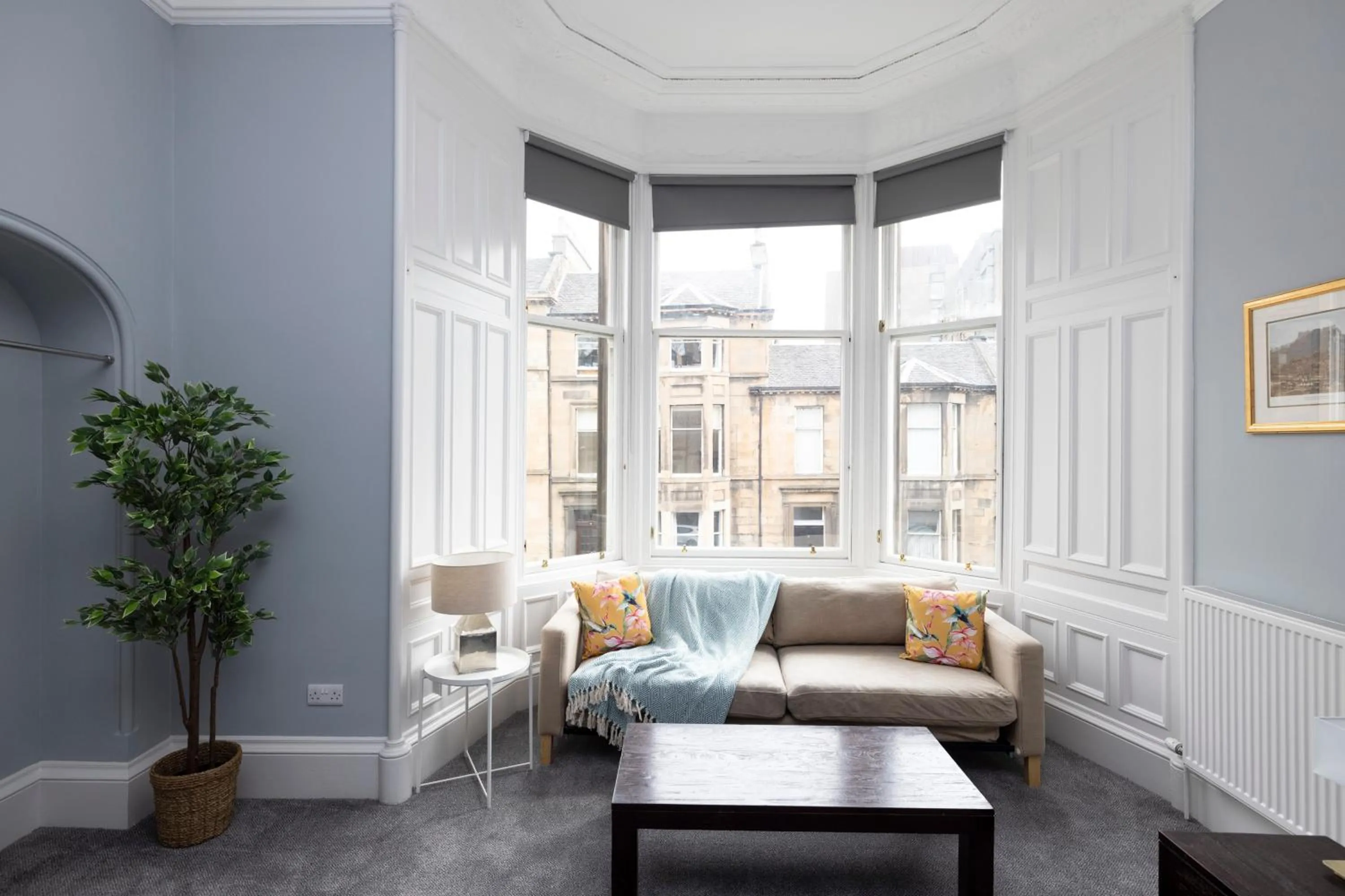 Seating area in JOIVY Haymarket