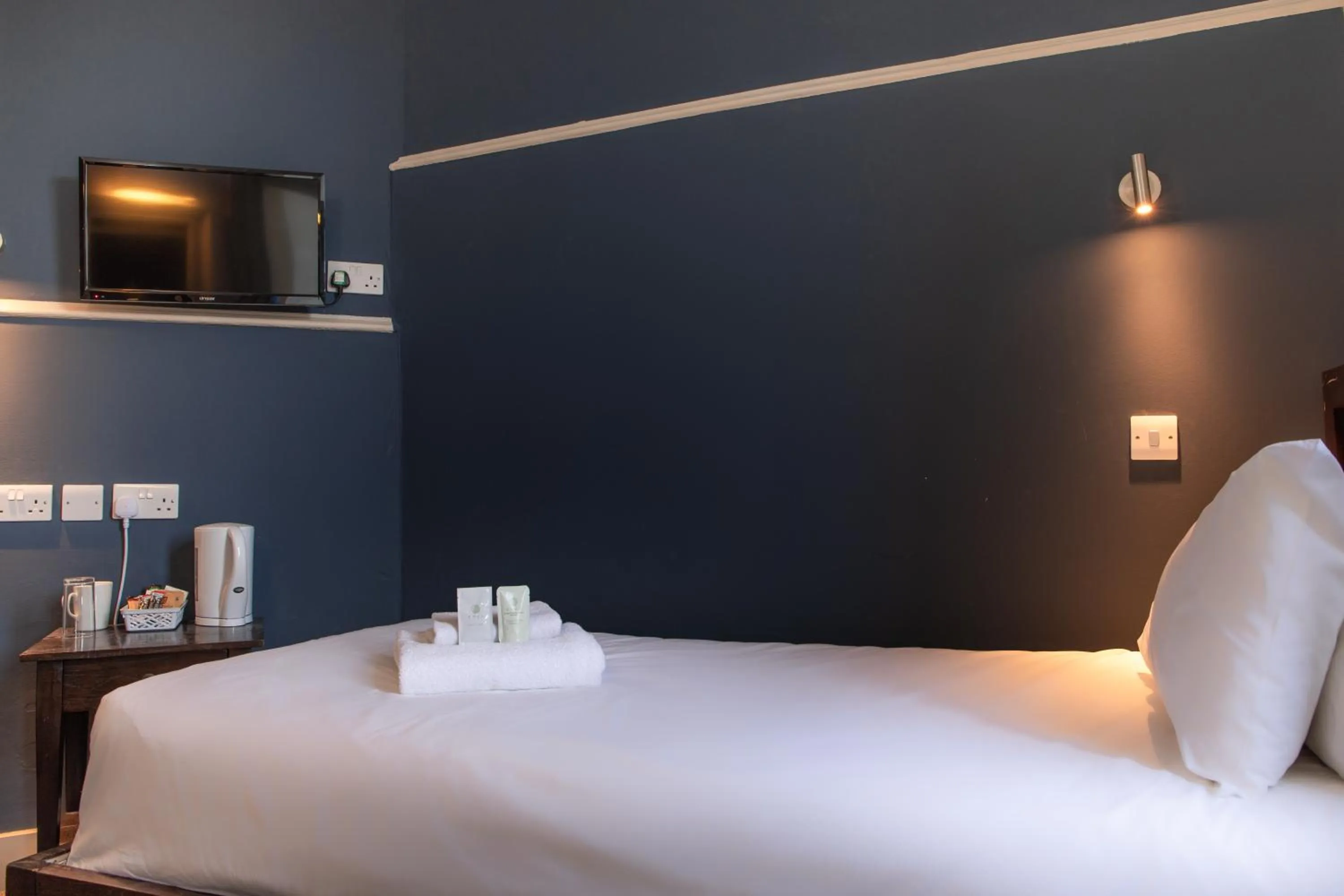 Bed in JOIVY Haymarket