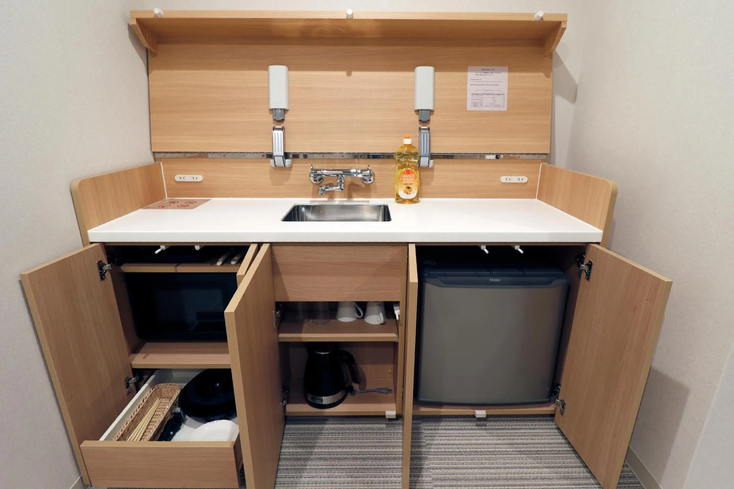 Kitchen or kitchenette in Stay SAKURA Kyoto Fuga