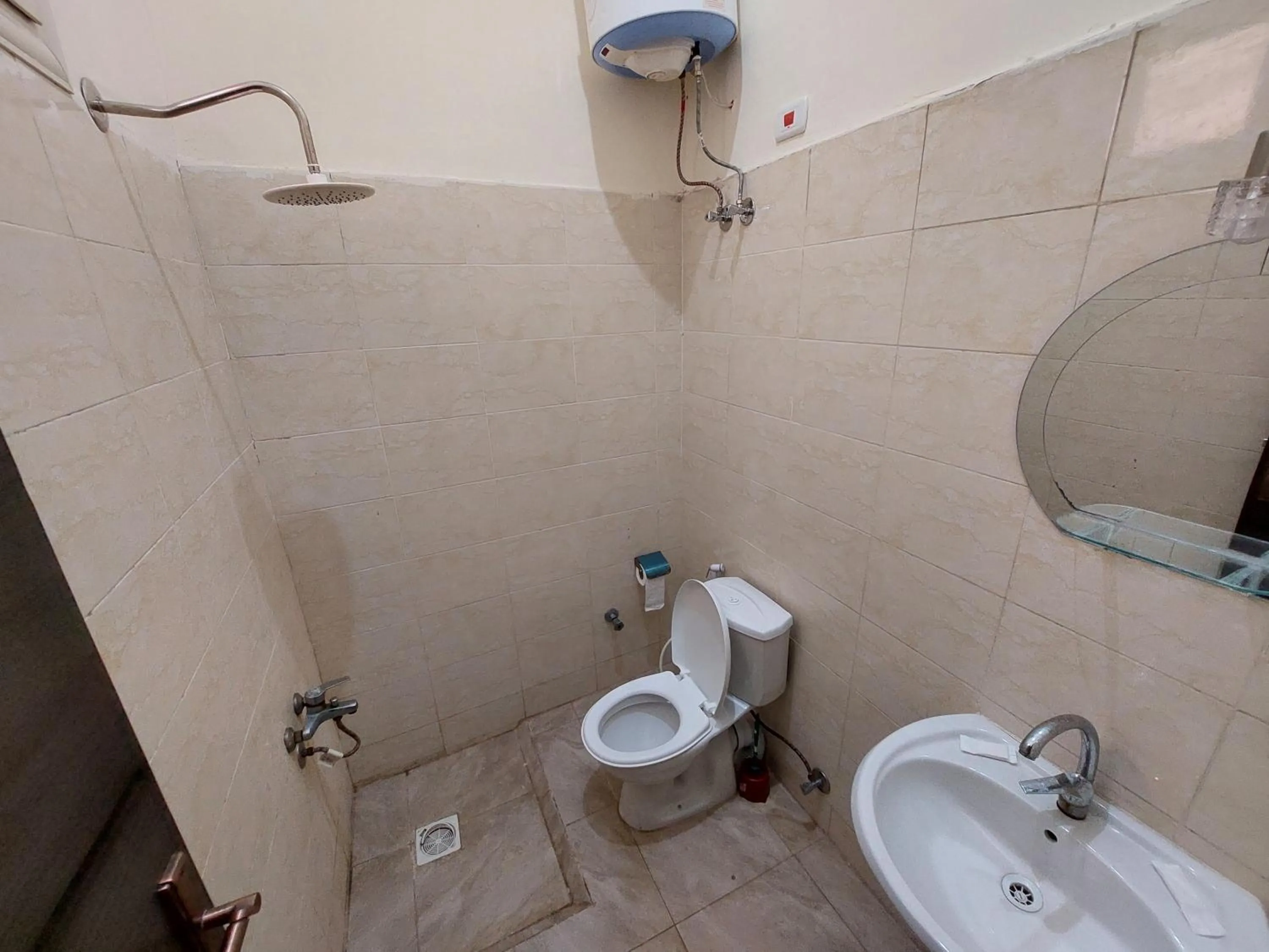 Shower in Carmine Hotel Dahab