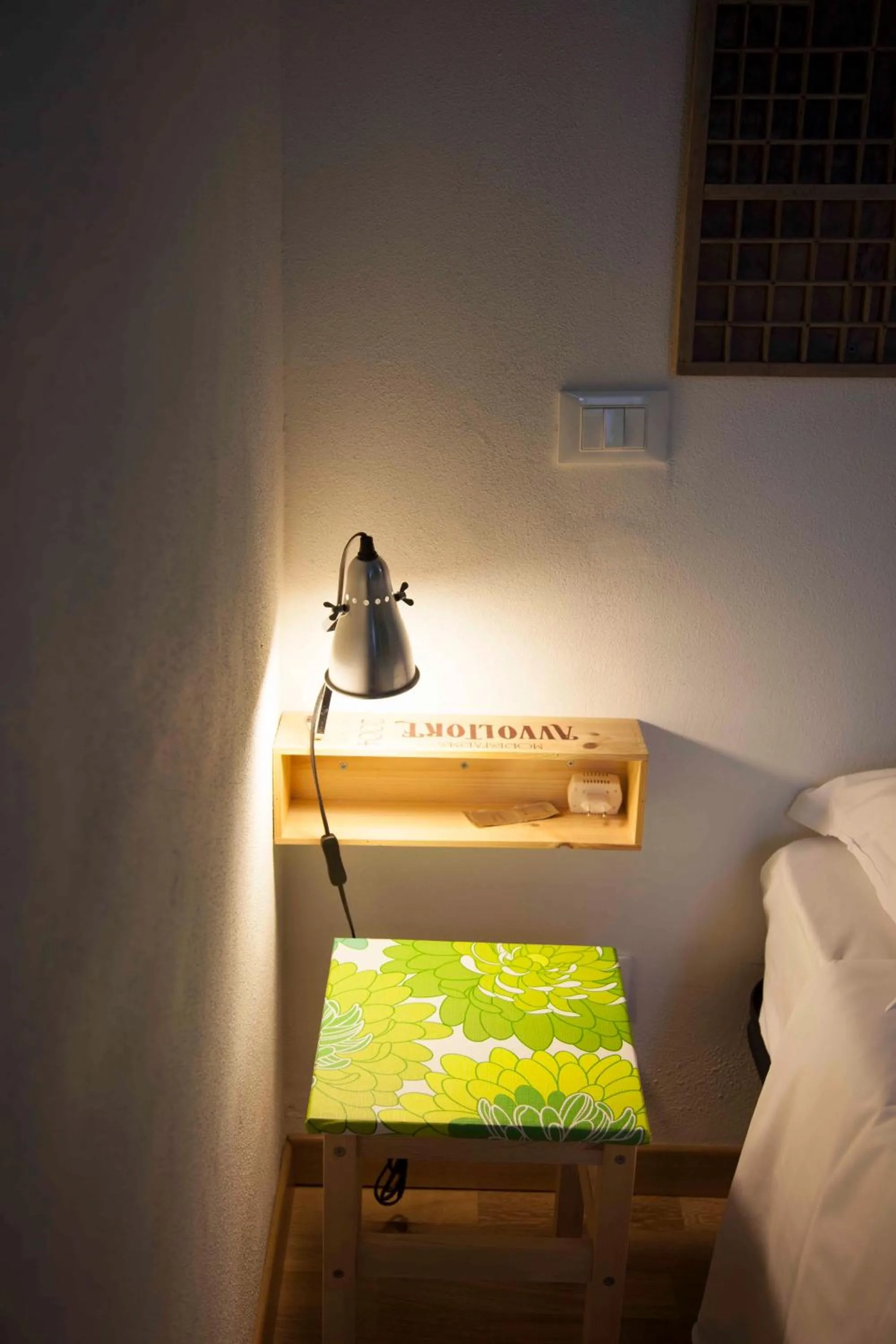 Decorative detail, Bed in Albergo delle Spezie