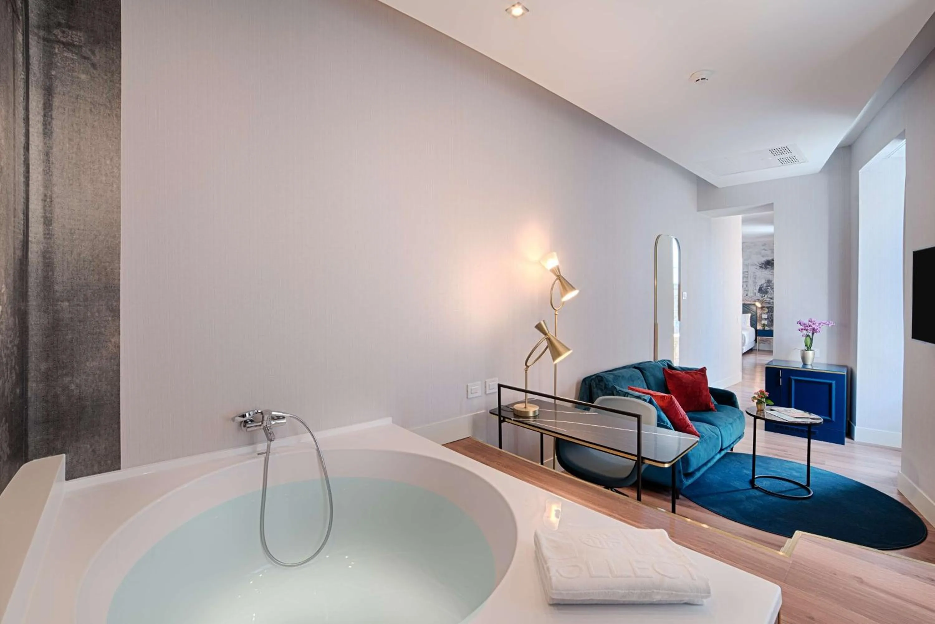 Bedroom in NH Collection Roma Fori Imperiali