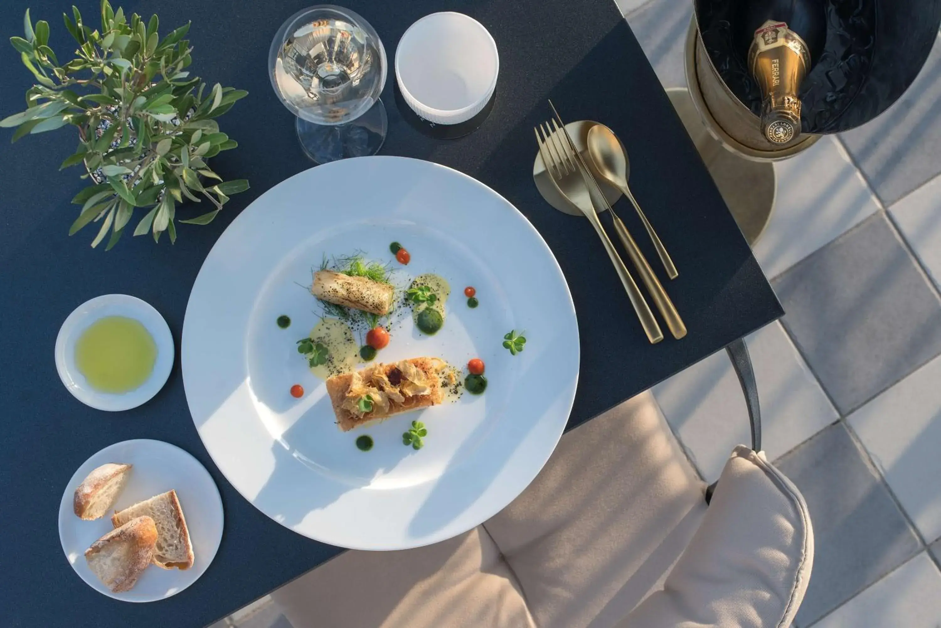 Food and drinks in NH Collection Roma Fori Imperiali Food and drinks in NH Collection Roma Fori Imperiali