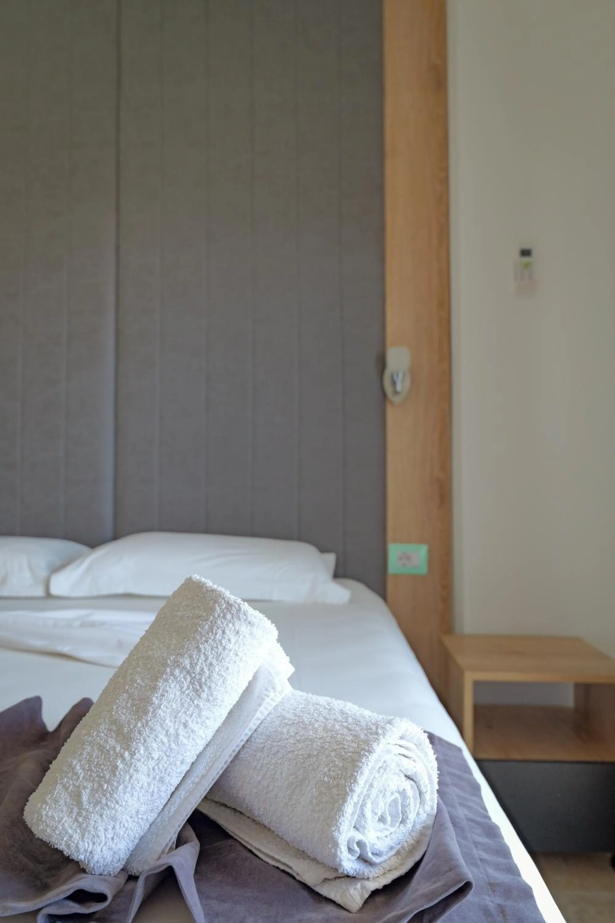 Bedroom, Bed in Hotel Esmerald Ksamil