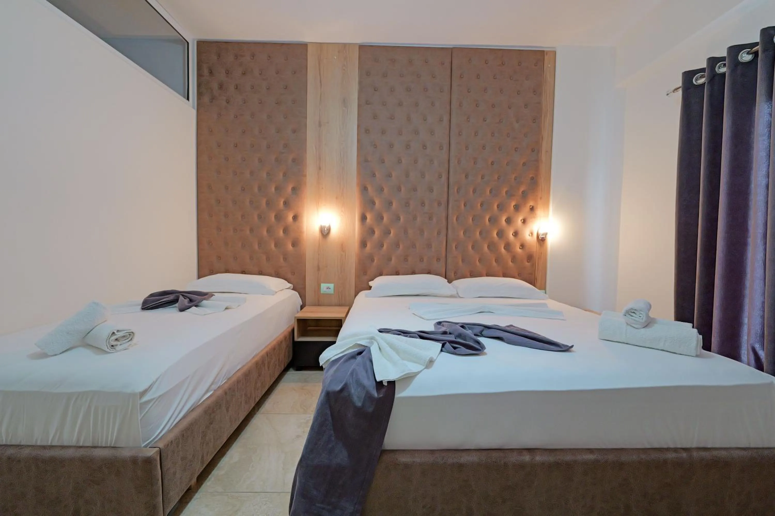 Bed in Hotel Esmerald Ksamil