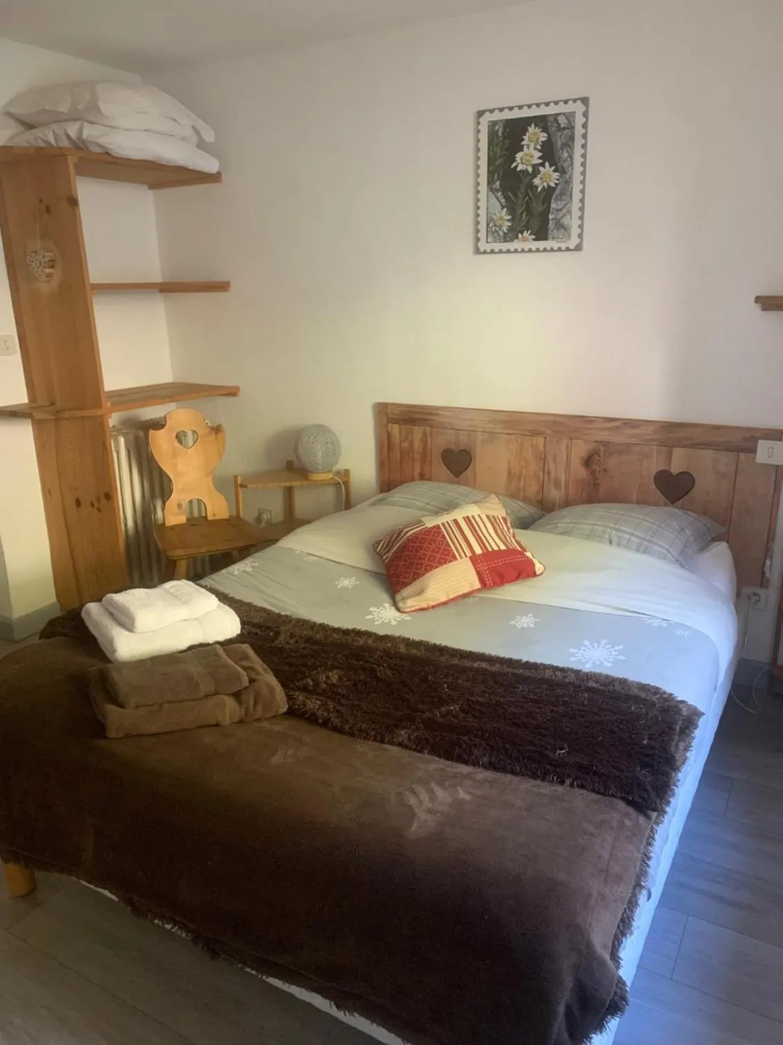 Bed in Hôtel Le Beauséjour