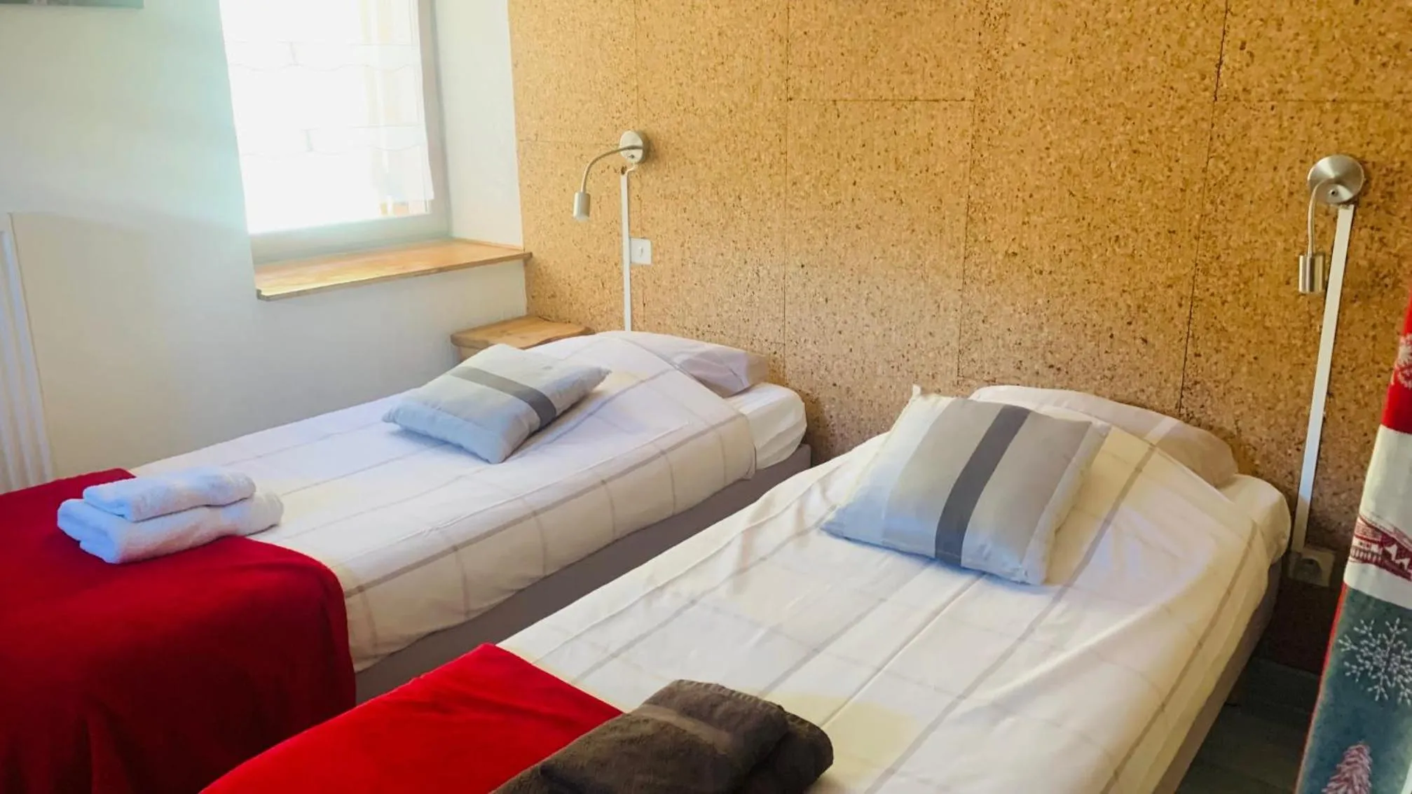Bed in Hôtel Le Beauséjour