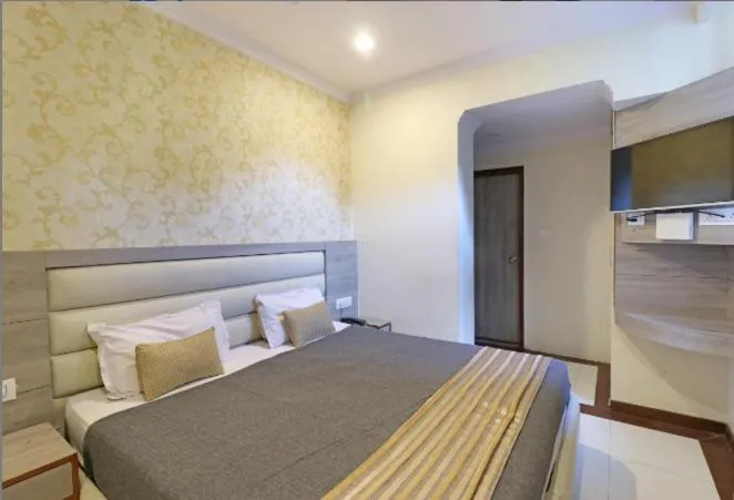 Bed in Hotel Shiva Continental