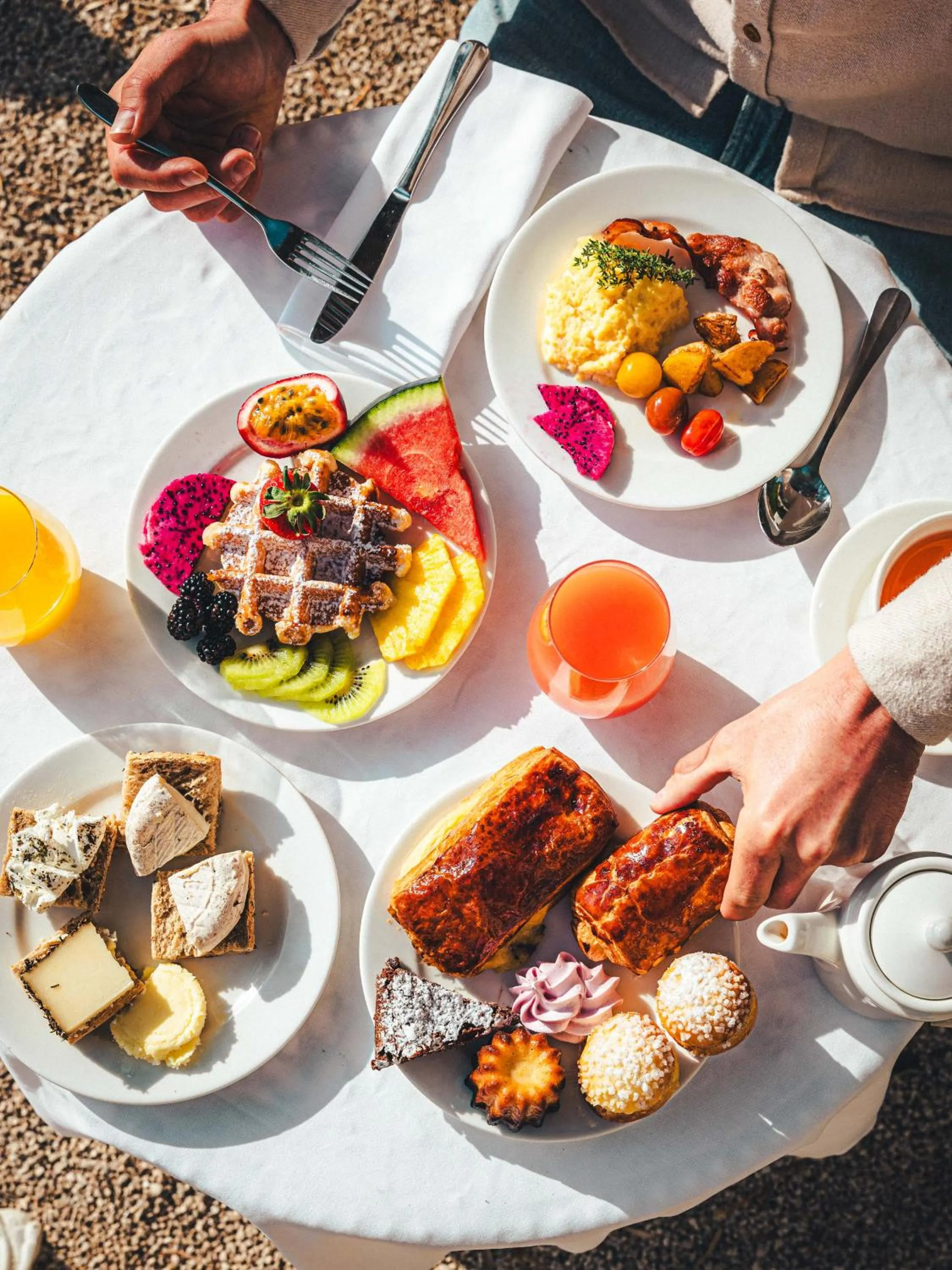 Buffet breakfast in Hôtel La Mandarine