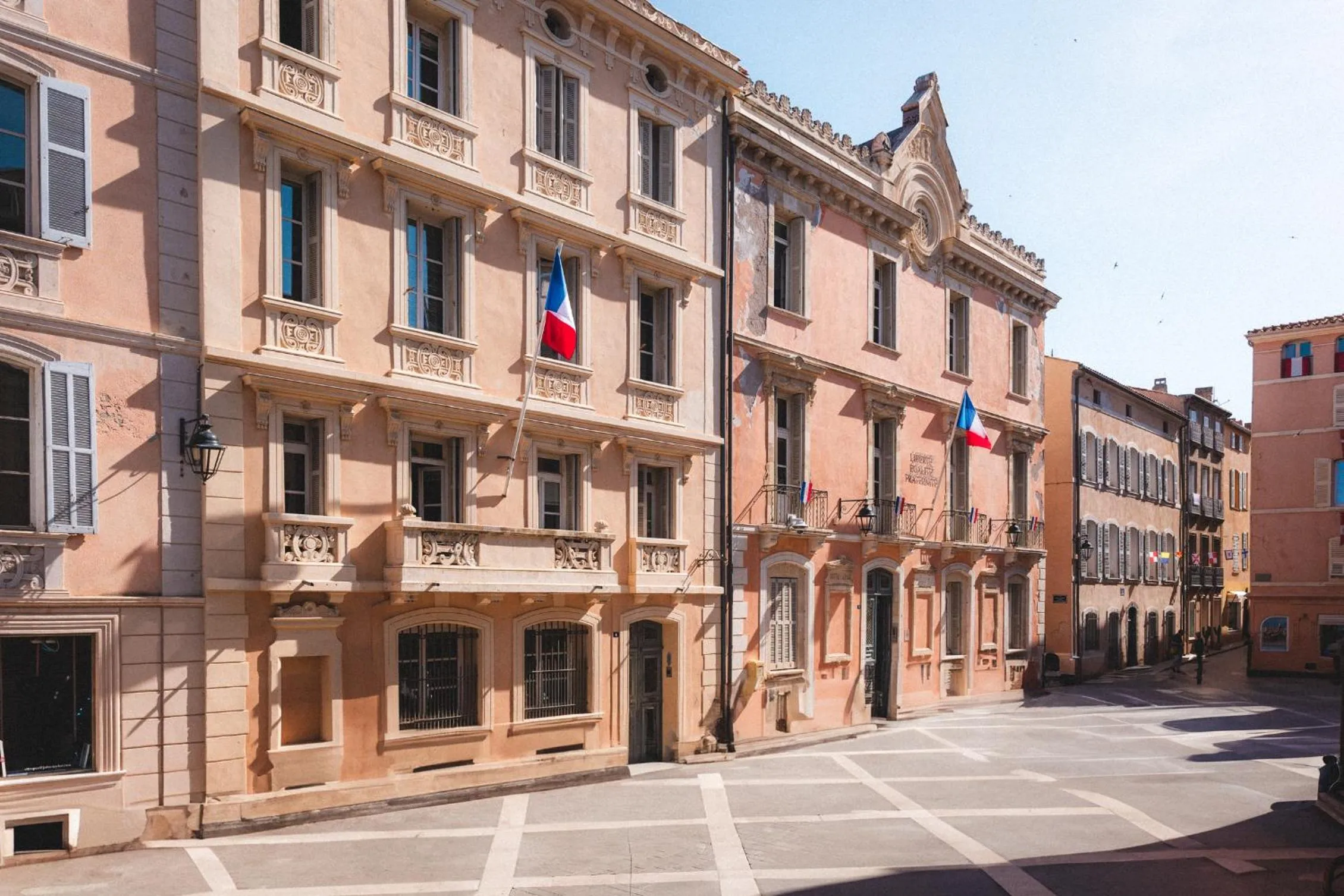 Nearby landmark in Hôtel La Mandarine