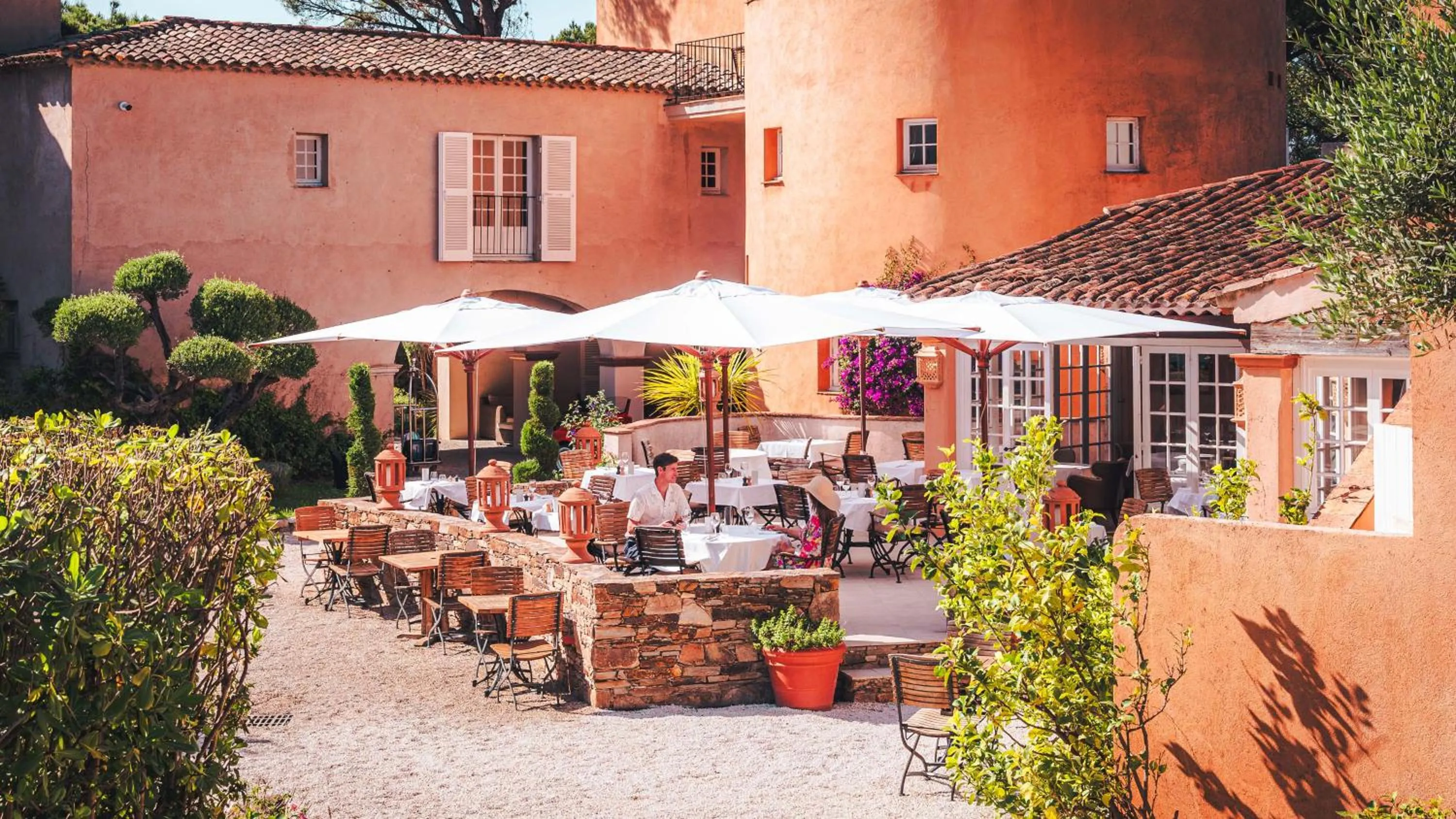 Restaurant/places to eat in Hôtel La Mandarine