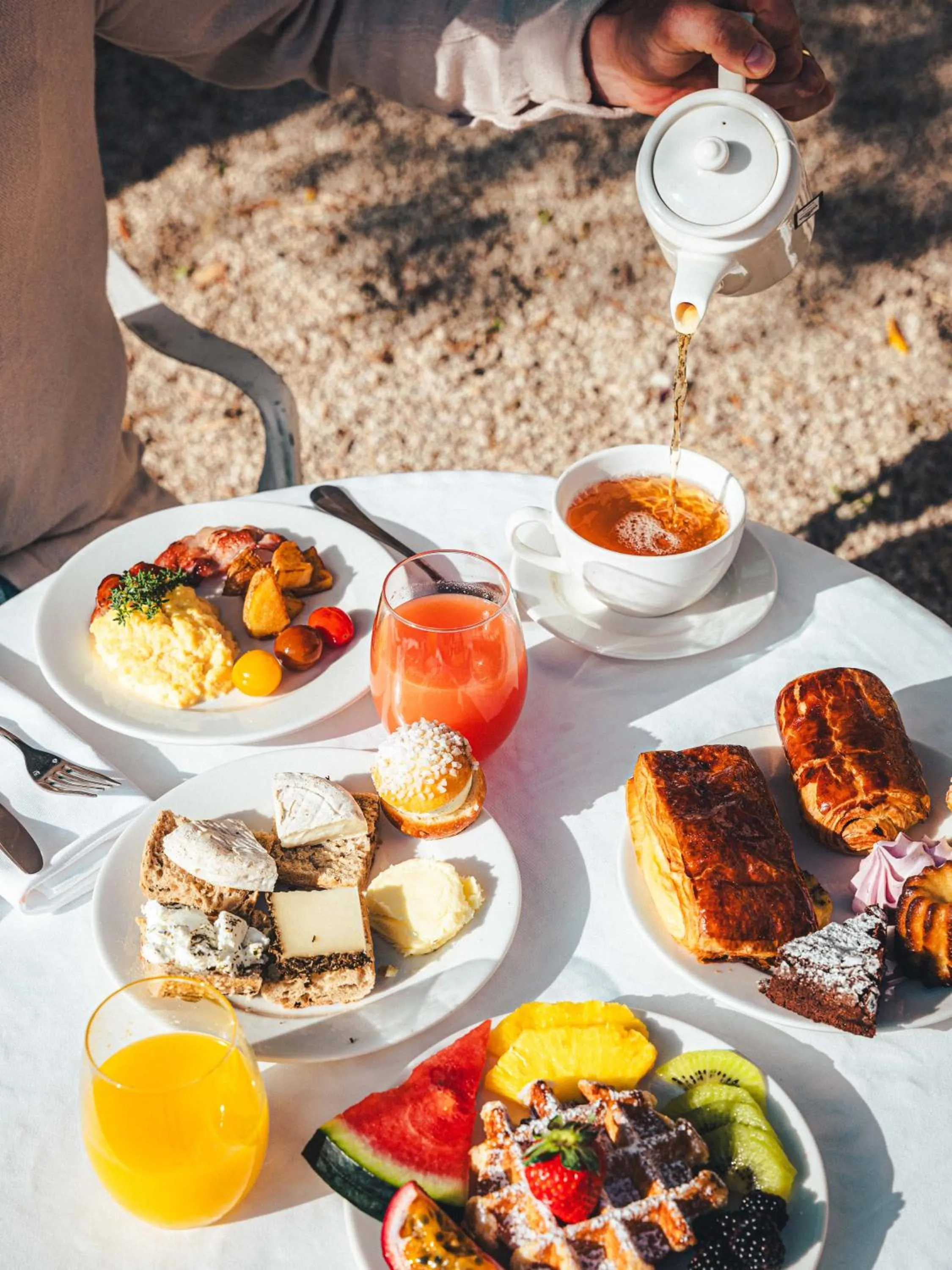 Breakfast in Hôtel La Mandarine