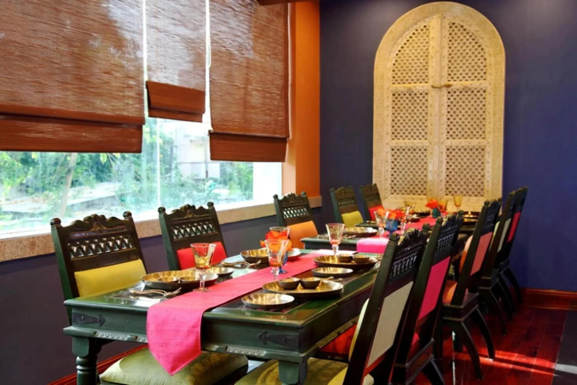Restaurant/places to eat in Tuli Imperial Restaurant/places to eat in Tuli Imperial