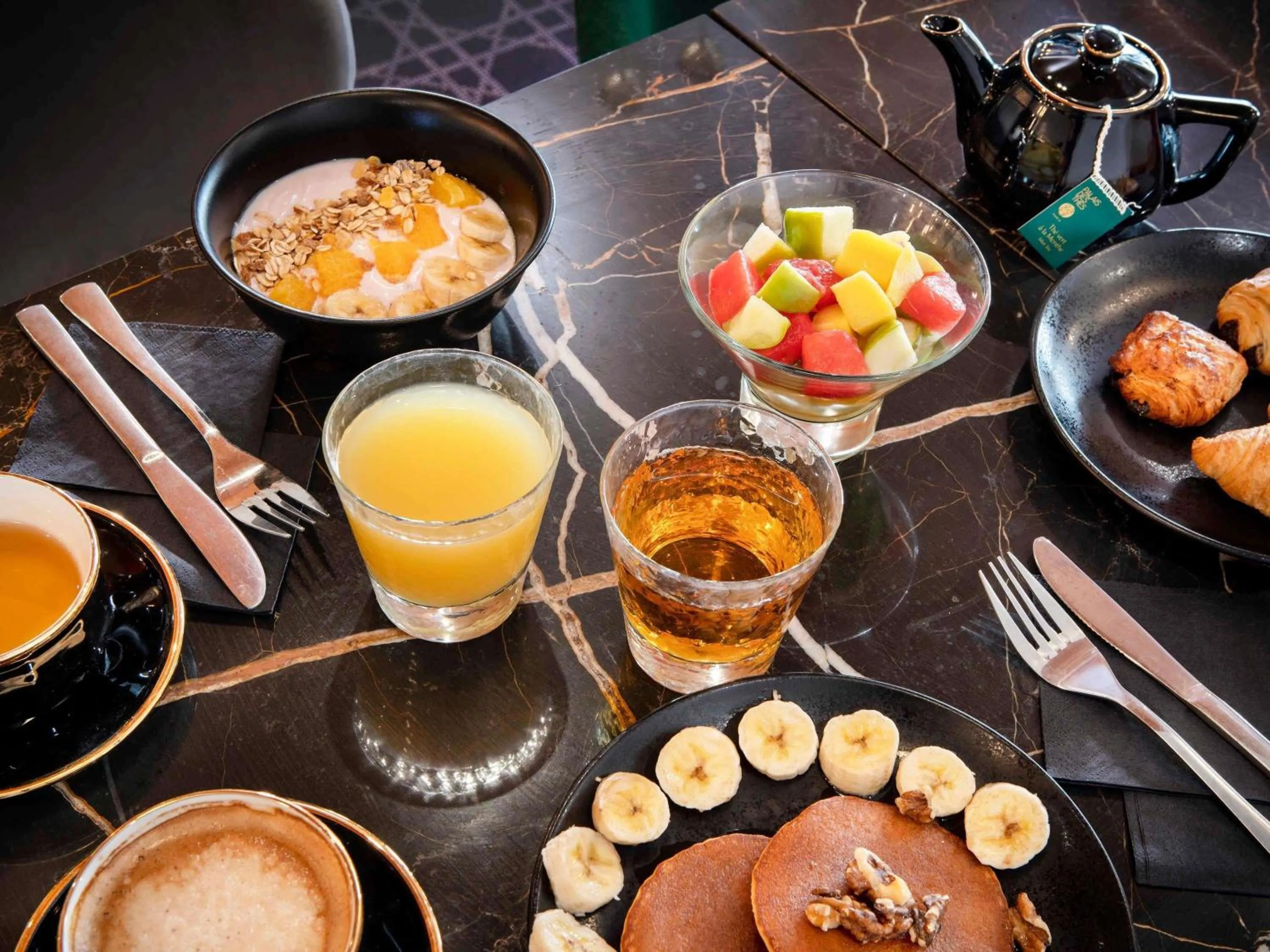 Breakfast in Mercure Paris Montparnasse Pasteur