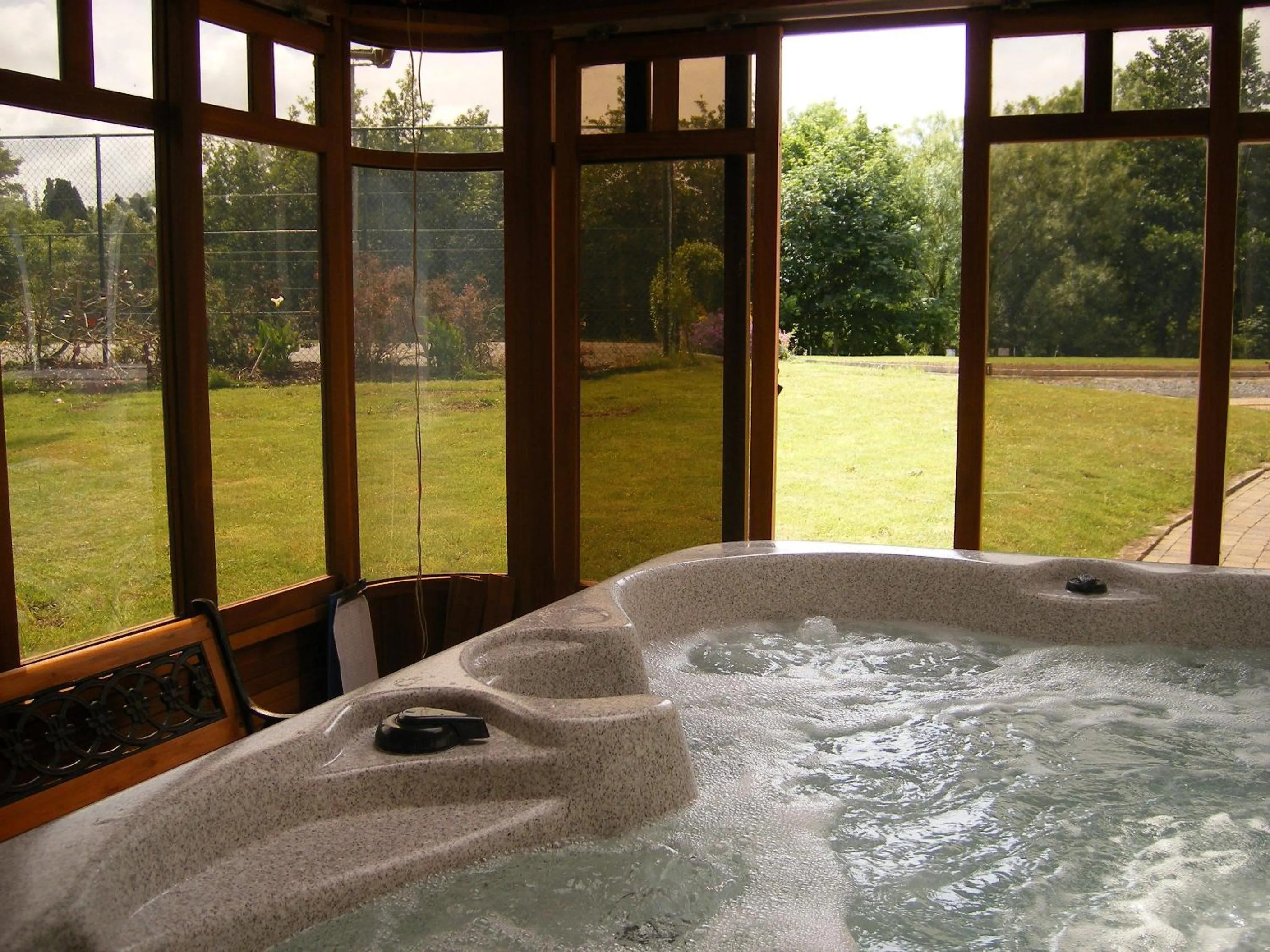 Hot Tub in Camillaun Lodge with Lough Corrib Boat Hire
