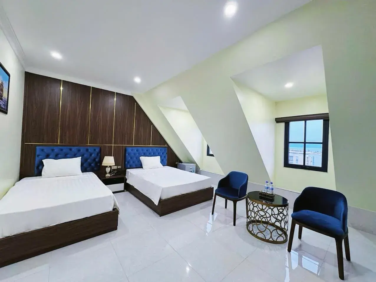 Deluxe Triple Room with Sea View in May House Hotel Deluxe Triple Room with Sea View in May House Hotel