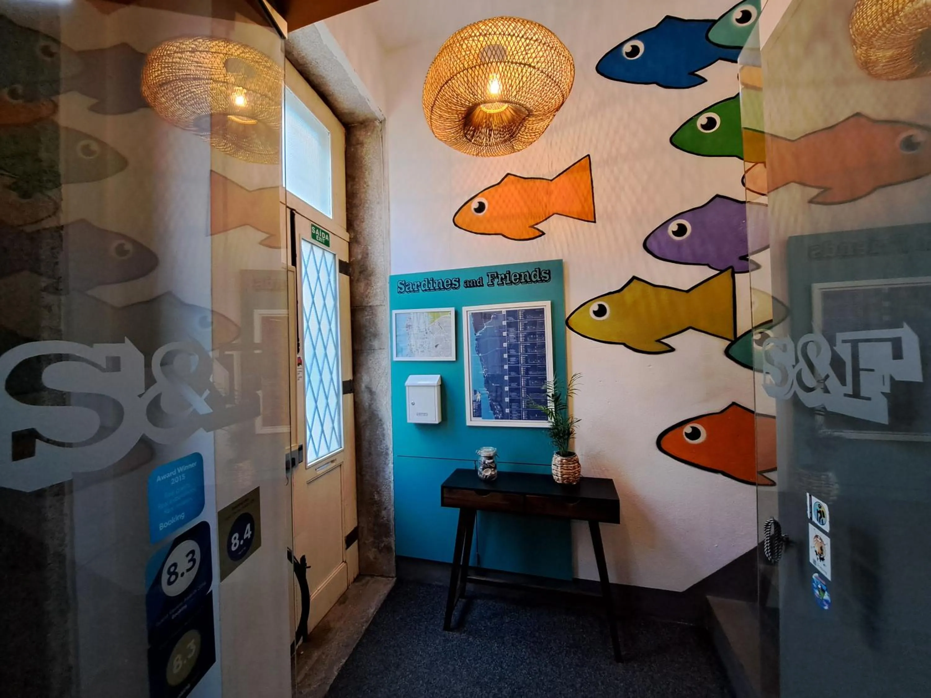 Lobby or reception in Sardines and Friends Hostel 04