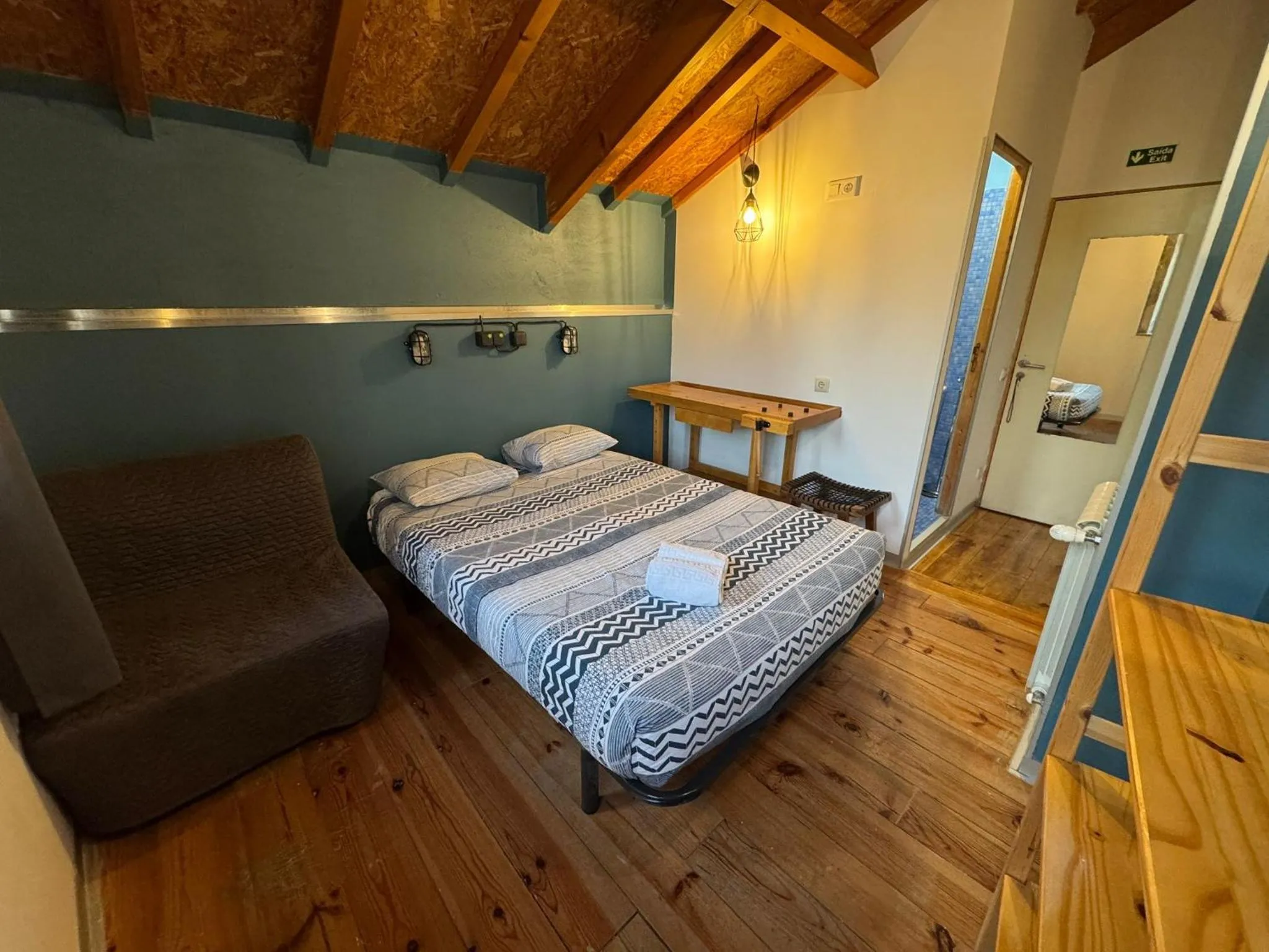 Bed in Sardines and Friends Hostel 04
