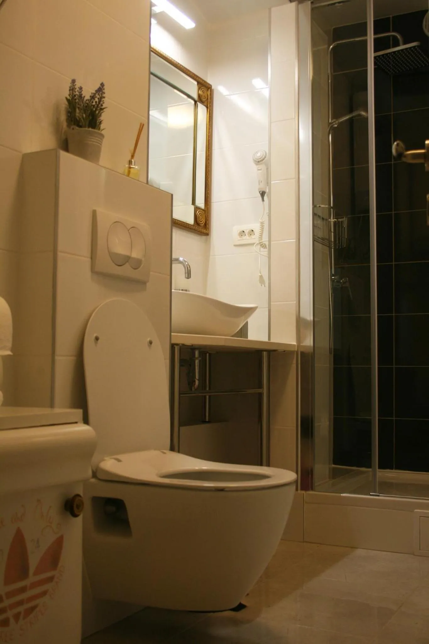 Bathroom in Old City Center Suite